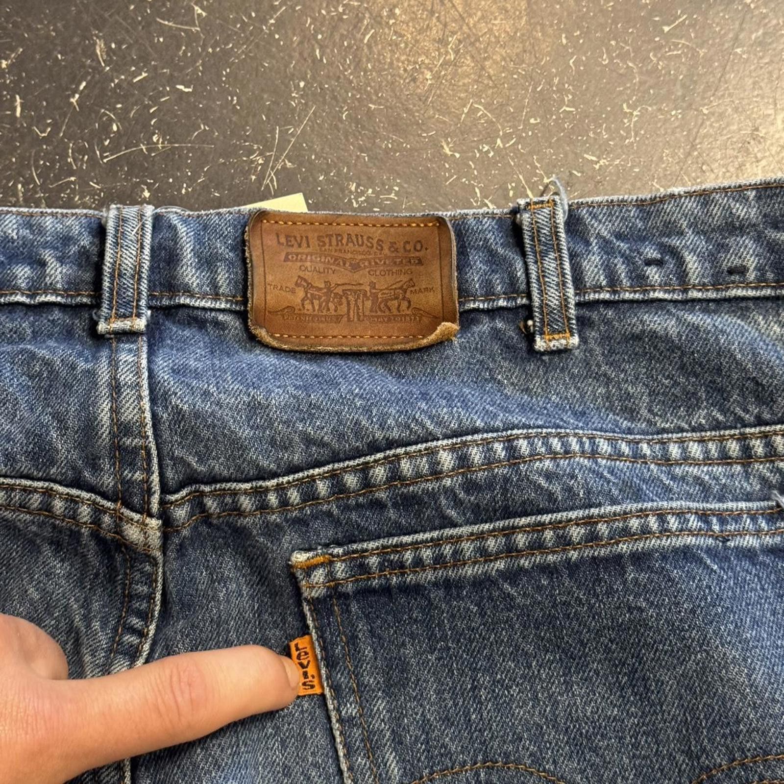 Levi's × Vintage Vintage 1980s Levi Orange Tab Jeans Size US 37 - 4 Thumbnail