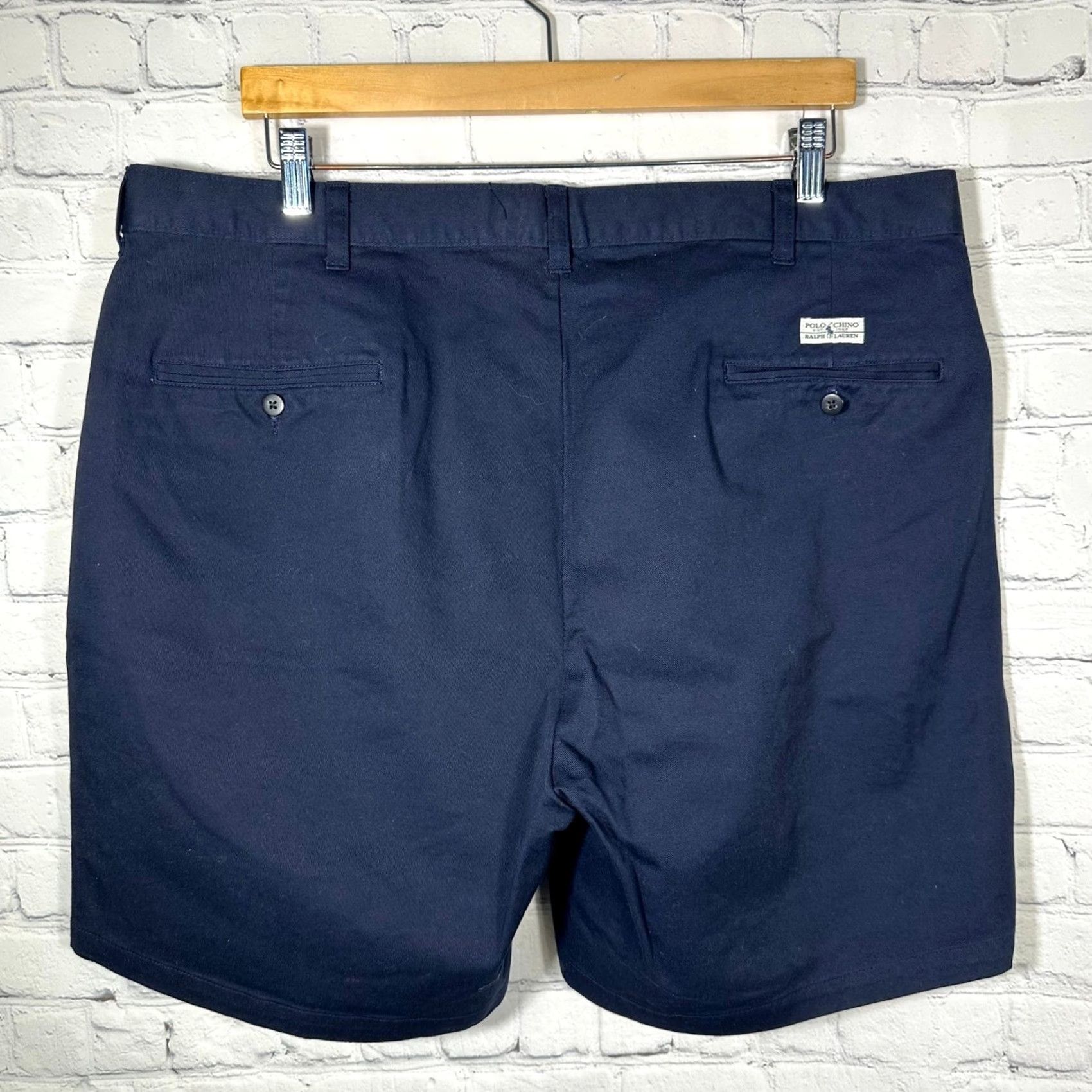 Polo Ralph Lauren VINTAGE Polo Ralph Lauren Shorts Chino Navy Blue 40 Classic Cotton Pleated 6 Inseam Mens 90s Nautical Summer Casual Travel Size US L / EU 52-54 / 3 - 6 Thumbnail