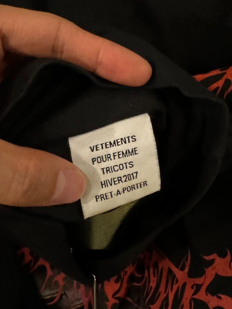 Vetements Vetements Three fake grimaces long sleeves 2504-Nextarrow Size US S / EU 44-46 / 1 - 7 Thumbnail
