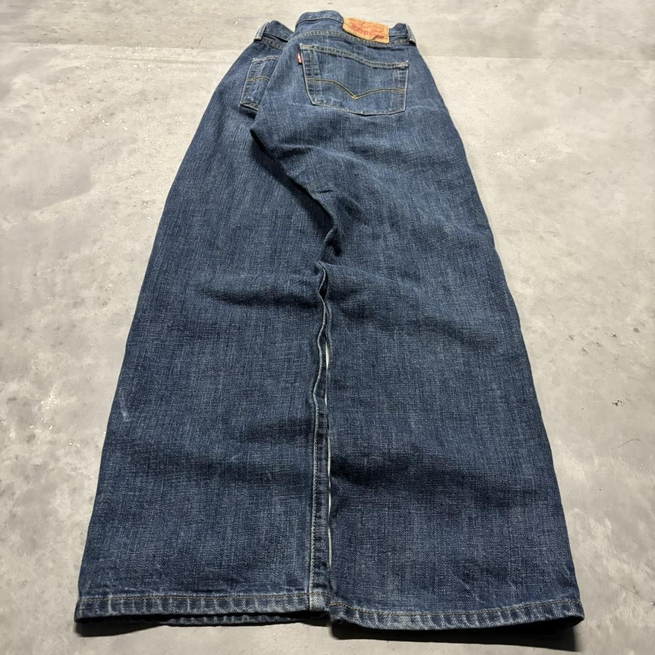 Levi's × Vintage Crazy Vintage Y2K/2000s Grunge Dark Wash Levi’s 501 Denim Jeans! Size US 33 - 4 Thumbnail