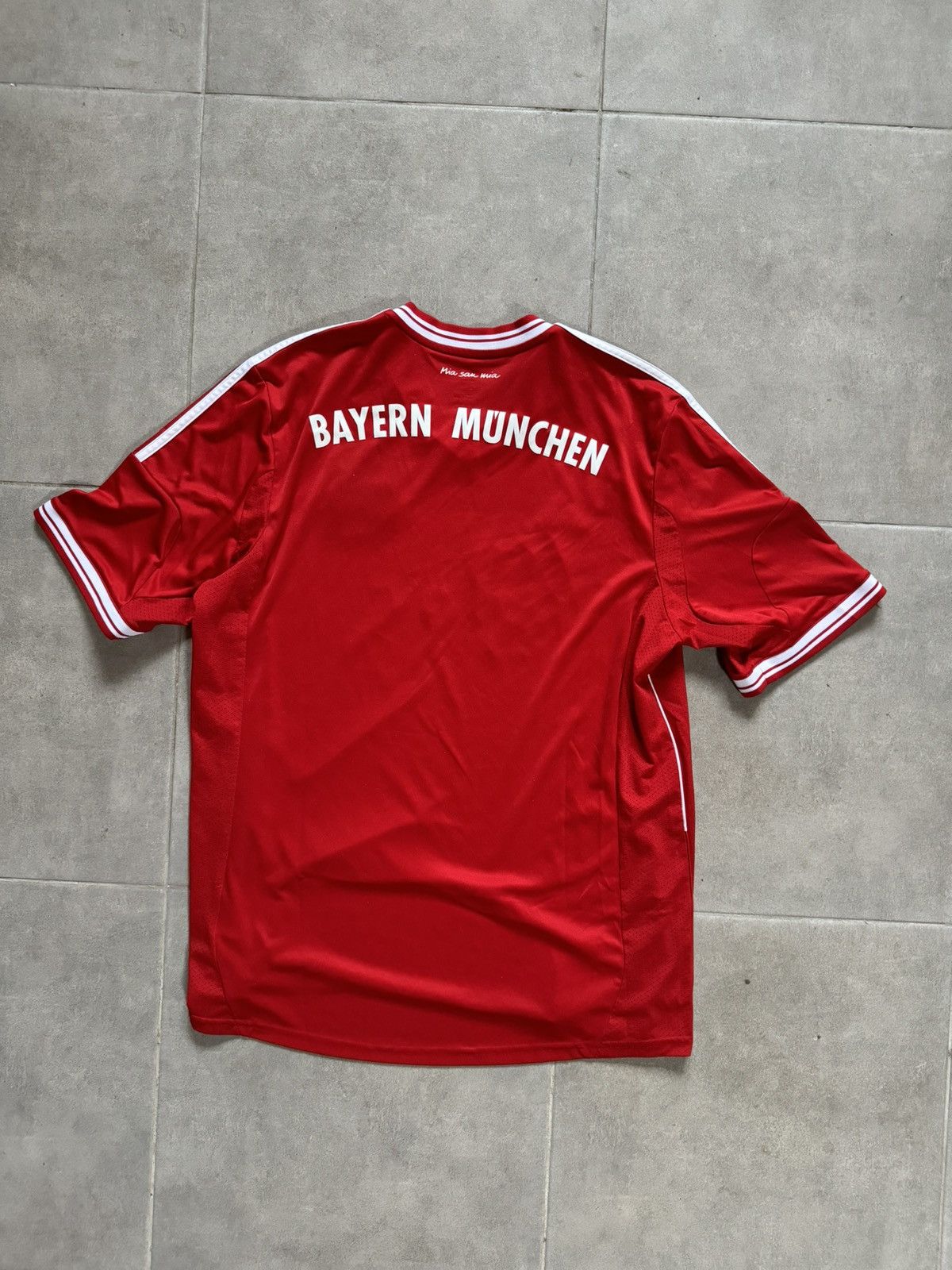 Adidas 2012 Adidas Bayern Munchen red soccer jersey bundesliga Size US XL / EU 56 / 4 - 11 Thumbnail