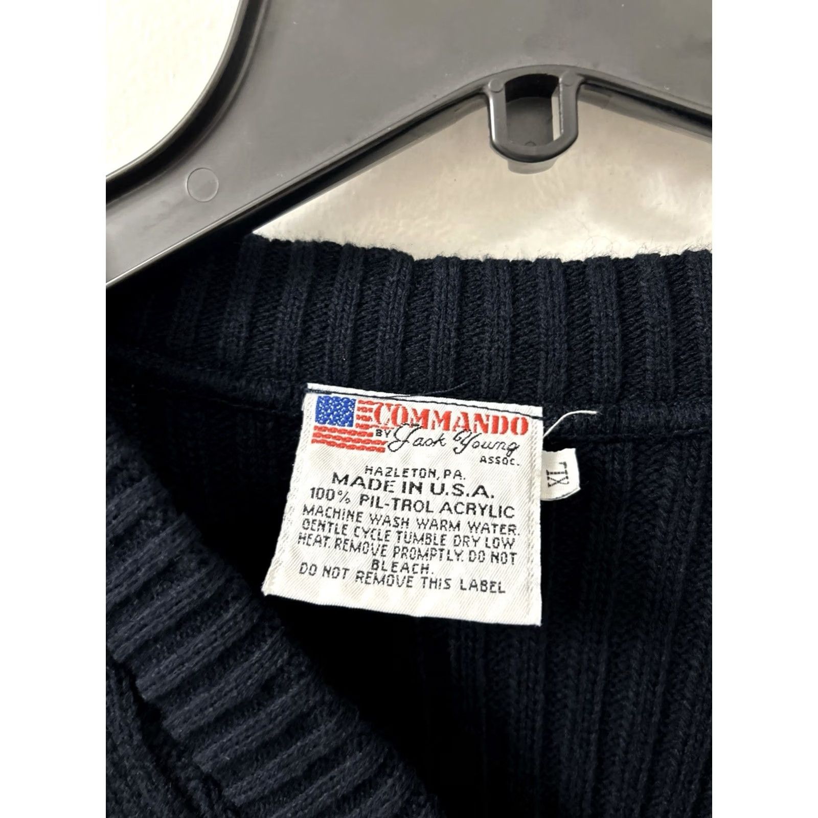 Commando VINTAGE Commando Sweater Mens XL Navy Blue Ribbed Patches Made In USA USA Patch V-Neck Pullover Size US XL / EU 56 / 4 - 4 Thumbnail