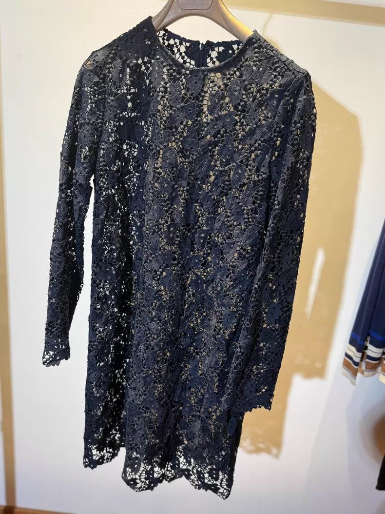 Valentino Valentino dress Size XS / US 0-2 / IT 36-38 - 1 Thumbnail