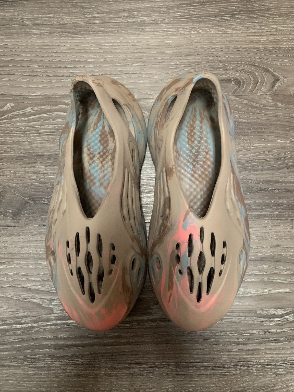 Adidas × Kanye West × Yeezy Yeezy Foam Runner MX Sand Grey Size US 10 / EU 43 - 6 Thumbnail