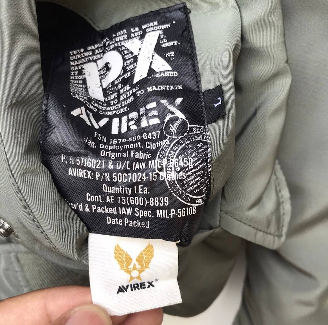 Avirex VINTAGE AVIREX UF USAF REVESABLE JACKET Size US M / EU 48-50 / 2 - 3 Thumbnail
