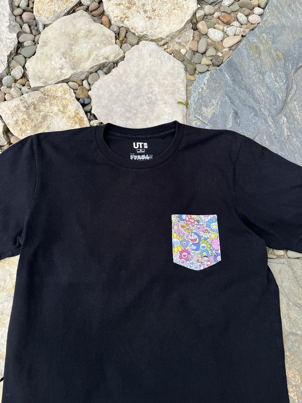Takashi Murakami × Uniqlo Uniqlo X Takashi Murakami pocket tee floral Doreamon t-shirt Size US M / EU 48-50 / 2 - 3 Thumbnail