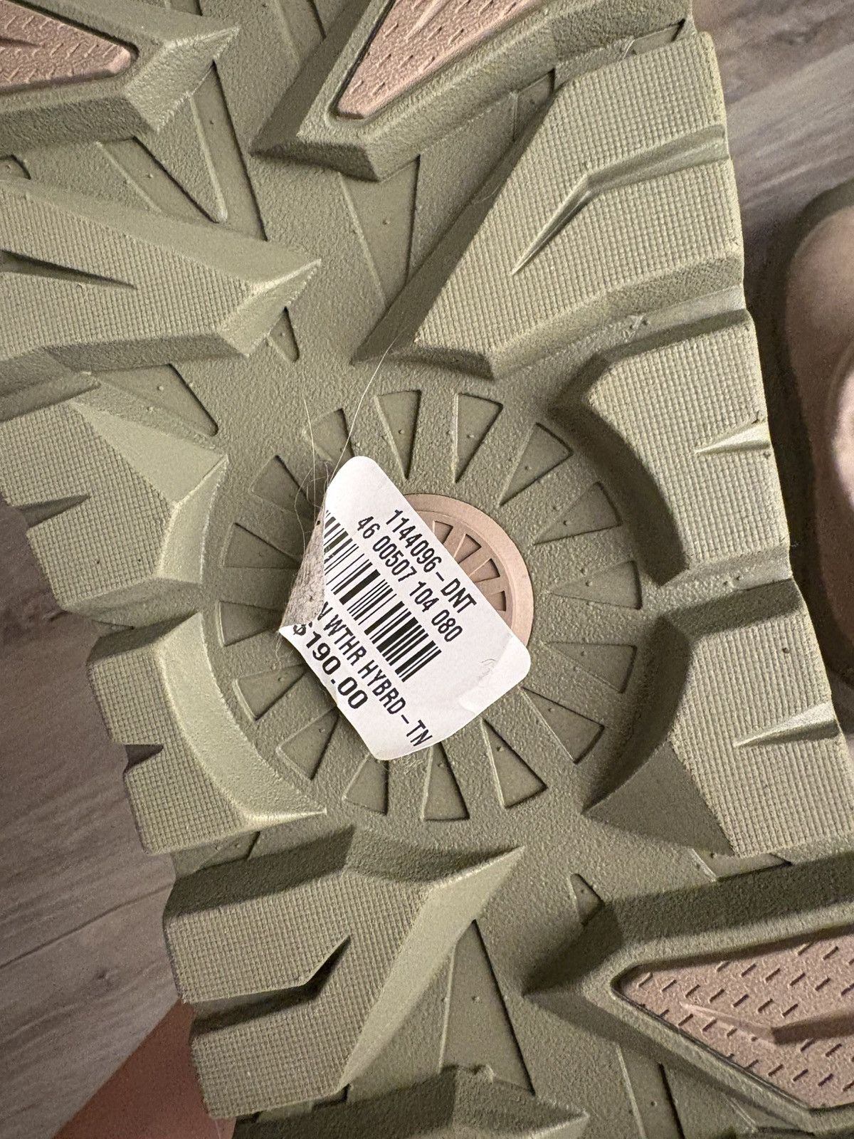 Ugg Ugg Weather Tasman Hyrbid Size US 9 / EU 42 - 2 Thumbnail