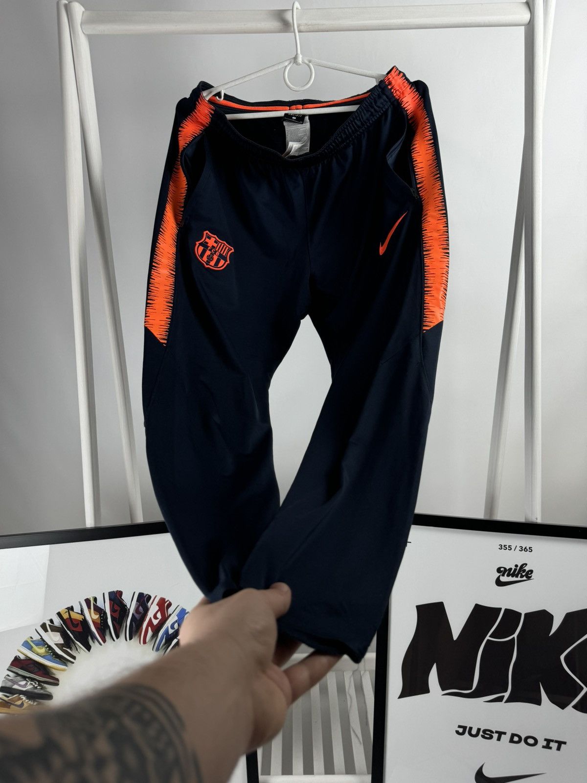 Nike Nike X Barcelona Sport Pants Size US 31 - 4 Thumbnail