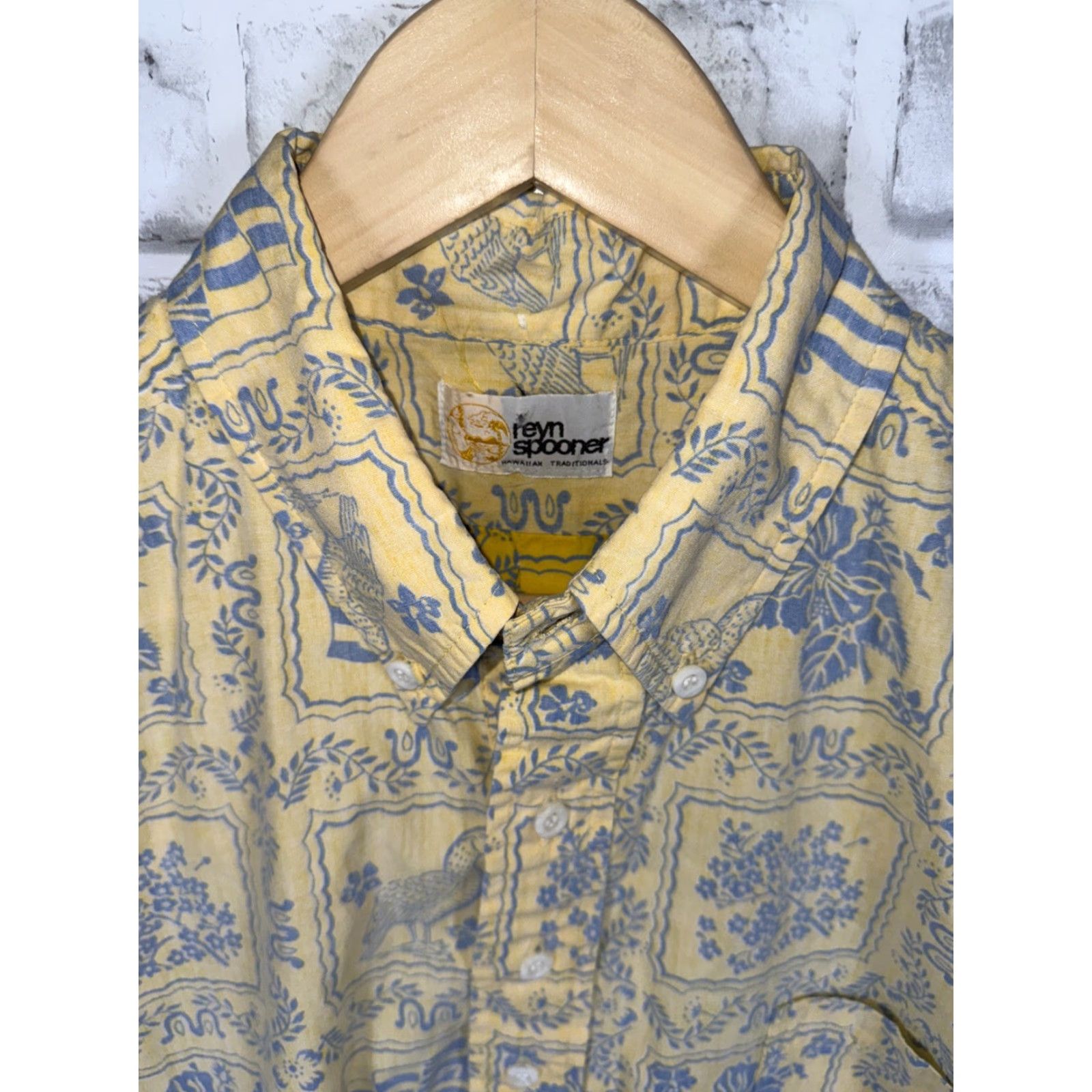 Reyn Spooner VINTAGE Reyn Spooner Yellow Short Sleeve Button-Up Hawaiian Shirt M Mens Size US M / EU 48-50 / 2 - 2 Thumbnail