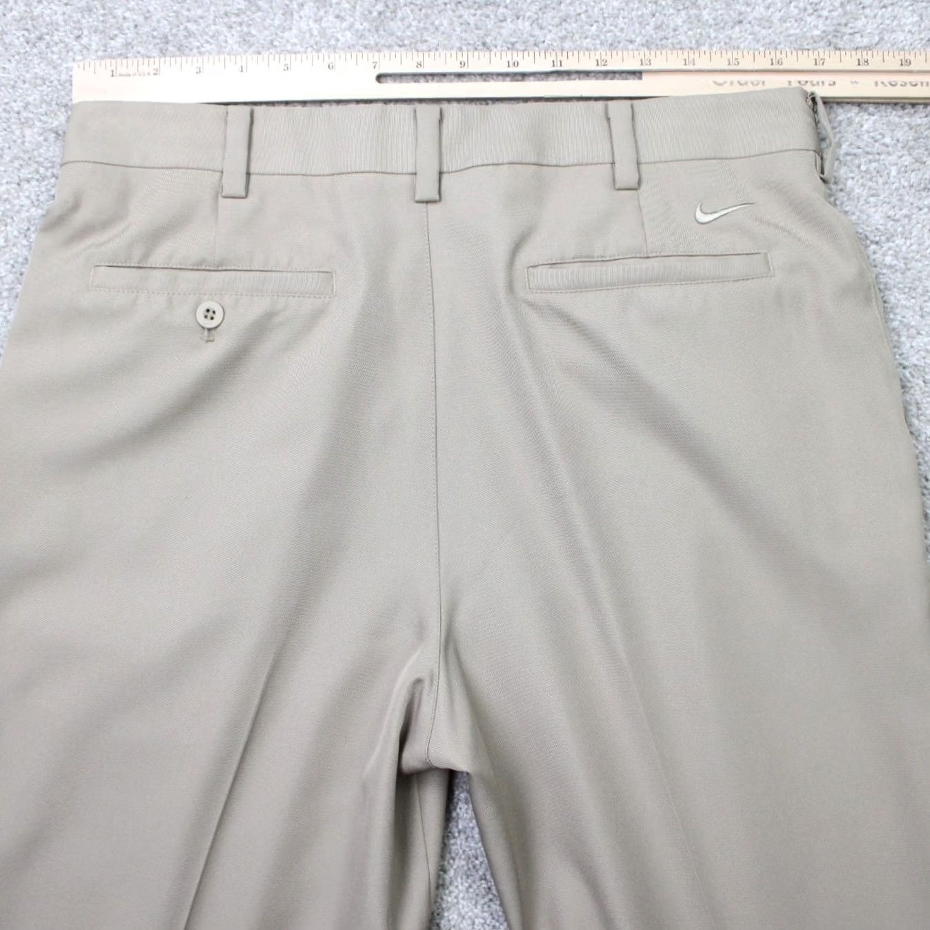 Nike Nike Pants Mens 34x28 Beige Pleated Straight Leg 100% Polyester Nike Dri-Fit 502553-235 Size US 34 / EU 50 - 6 Thumbnail