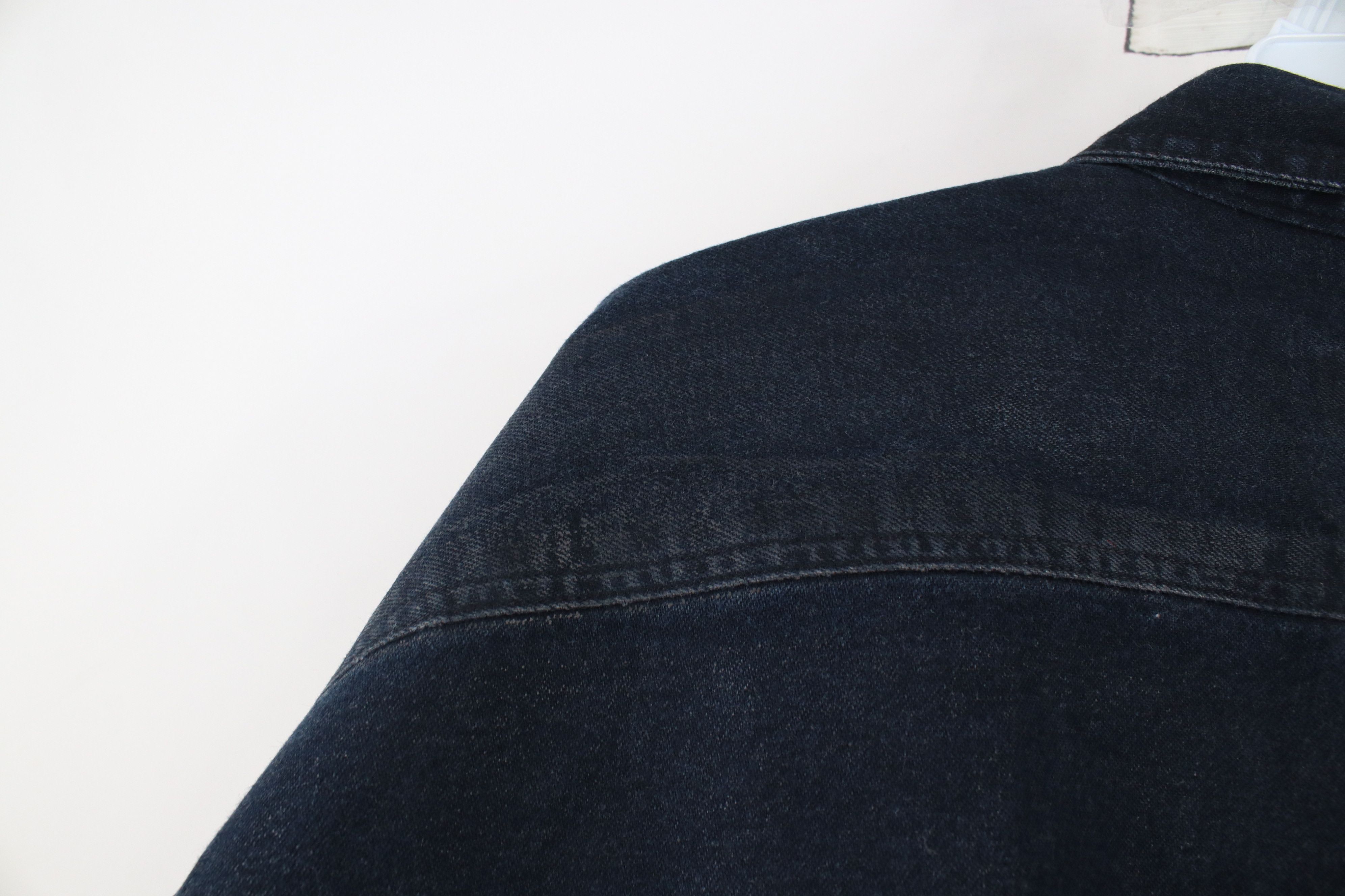 Vintage Vintage 90s Perry Ellis Baggy Denim Jean Button Shirt Size US M / EU 48-50 / 2 - 10 Thumbnail