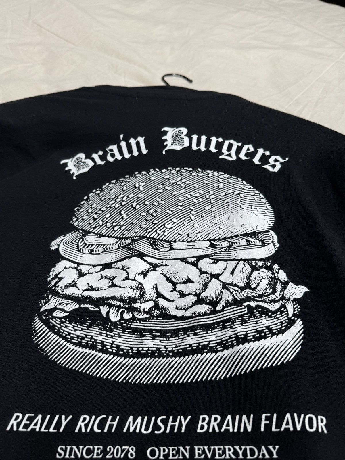 Undercover BAND TEE GOTHIC LETTERS BRAIN BURGERS TEE SHIRT BLACK Size US M / EU 48-50 / 2 - 3 Thumbnail