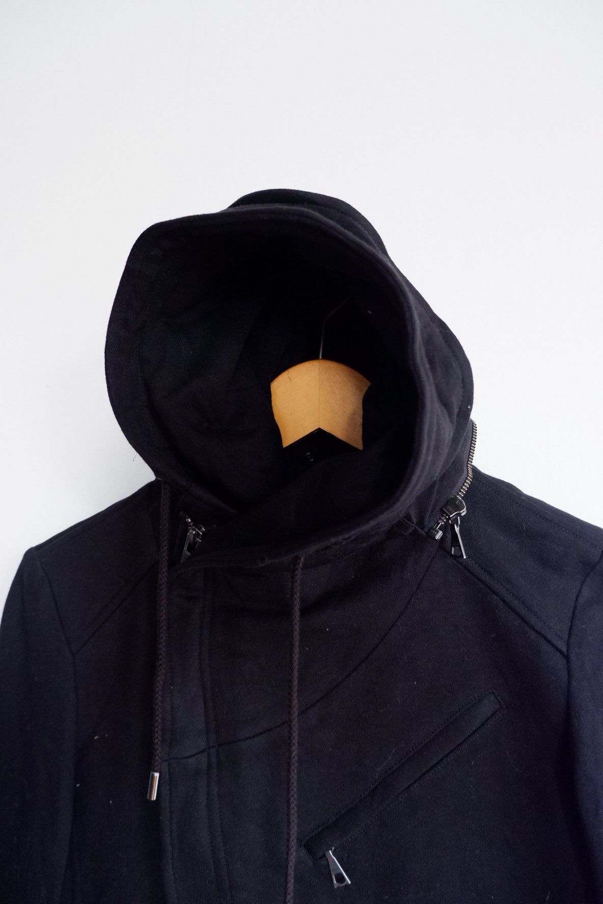 Katharine Hamnett London 2000s Katharine Hamnett London Asymetric Hoodie Jacket Size US S / EU 44-46 / 1 - 5 Thumbnail