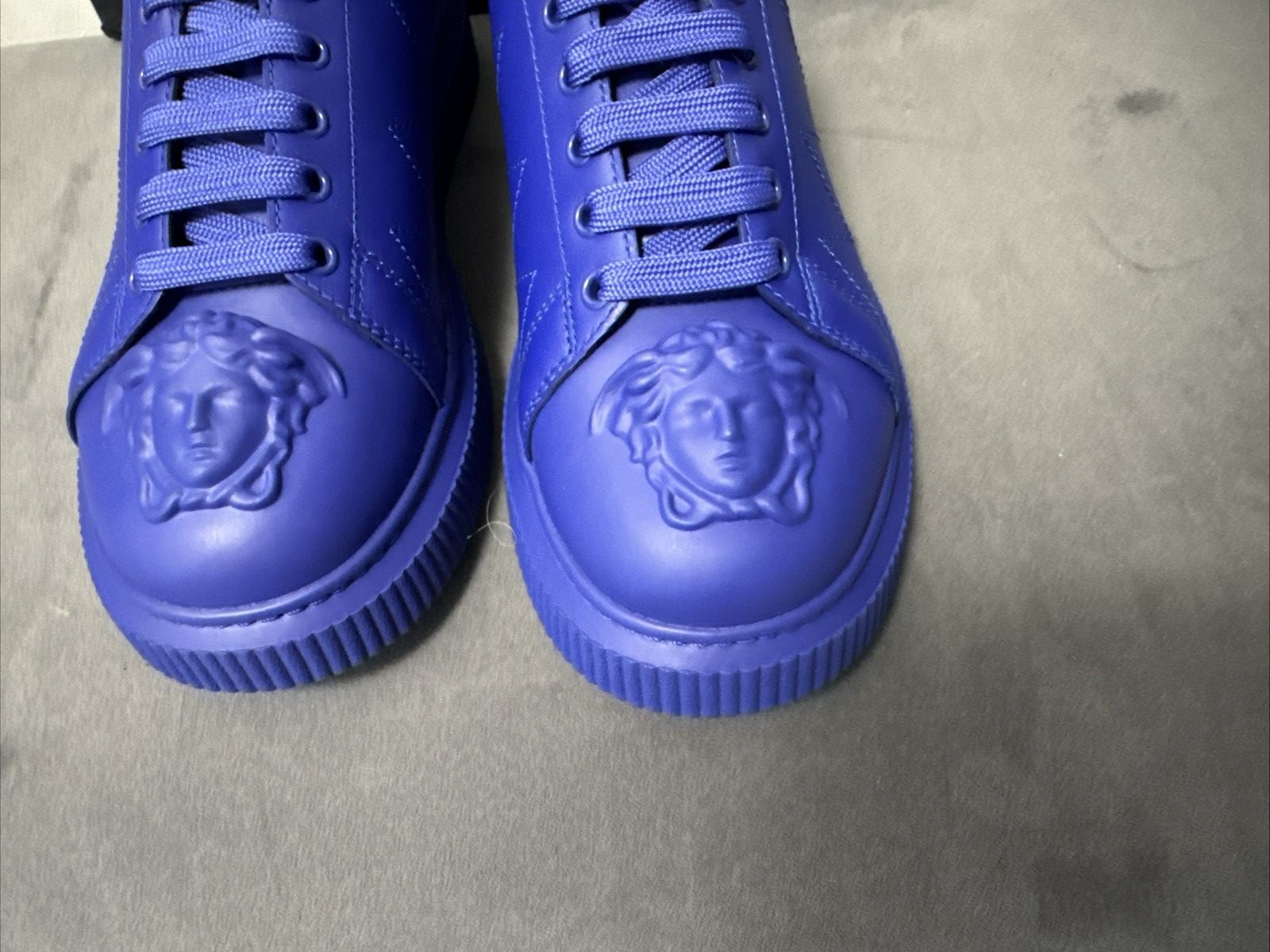 Versace Versace Medusa Head Royal Blue Leather Sneakers Sz 39 Size US 8.5 / IT 38.5 - 3 Thumbnail