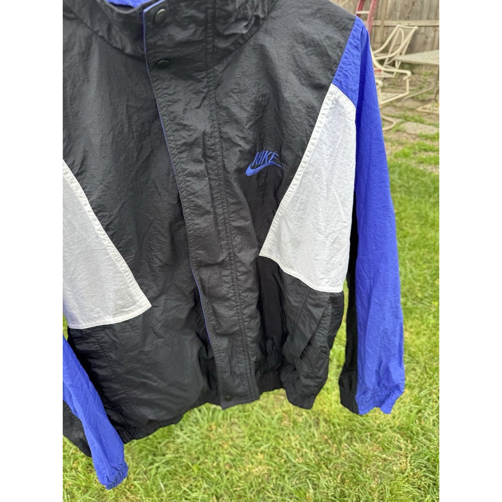 Nike Vintage Nike Jacket Blue Black White 90s 80s Y2K Size US M / EU 48-50 / 2 - 3 Thumbnail