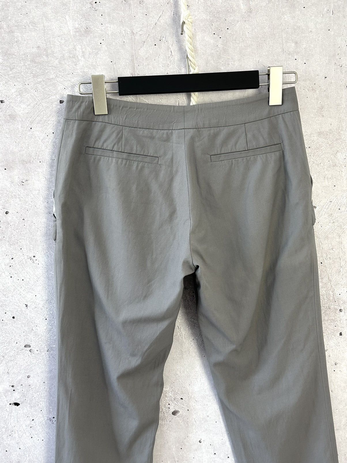 Gucci Gucci Vintage Grey Viscose Bondage Ankle Zip Pants Size 28" / US 6 / IT 42 - 8 Thumbnail