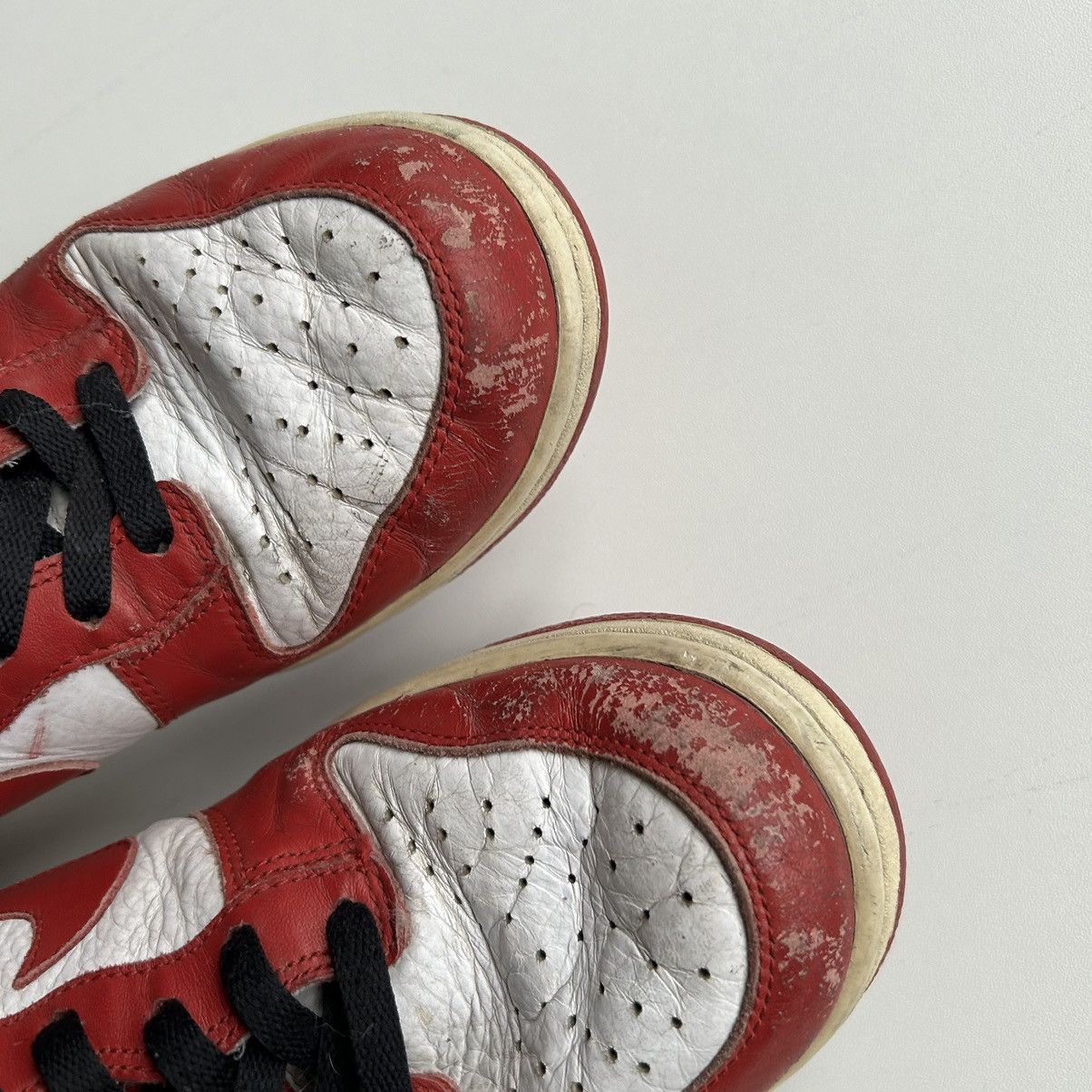 Nike Vintage 2000s Nike Dunk St John Hi Top Size 9 Red/White Rare Size US 9 / EU 42 - 11 Thumbnail