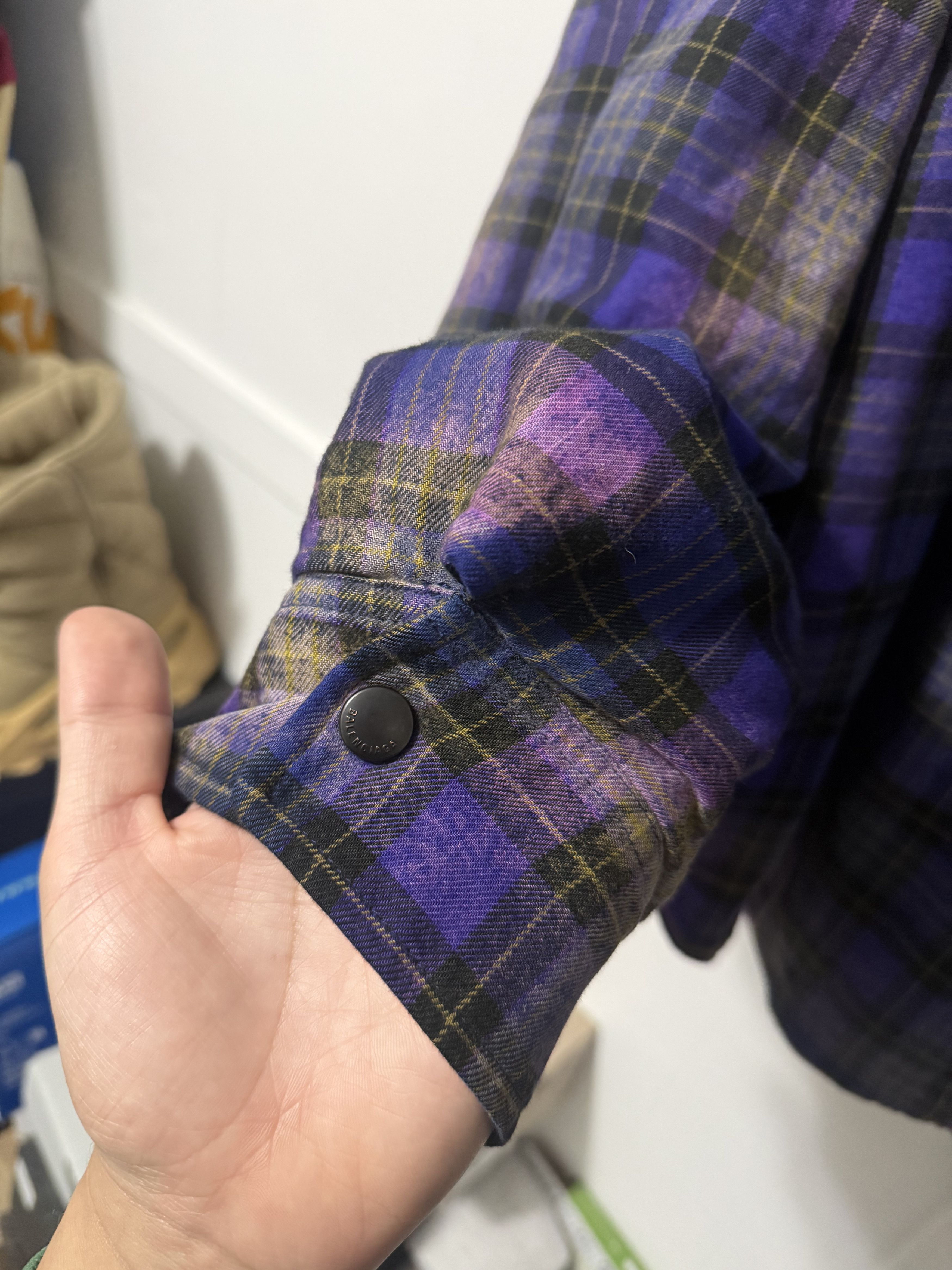 Balenciaga Balenciaga Bleached Flannel Jacket Size US S / EU 44-46 / 1 - 6 Thumbnail