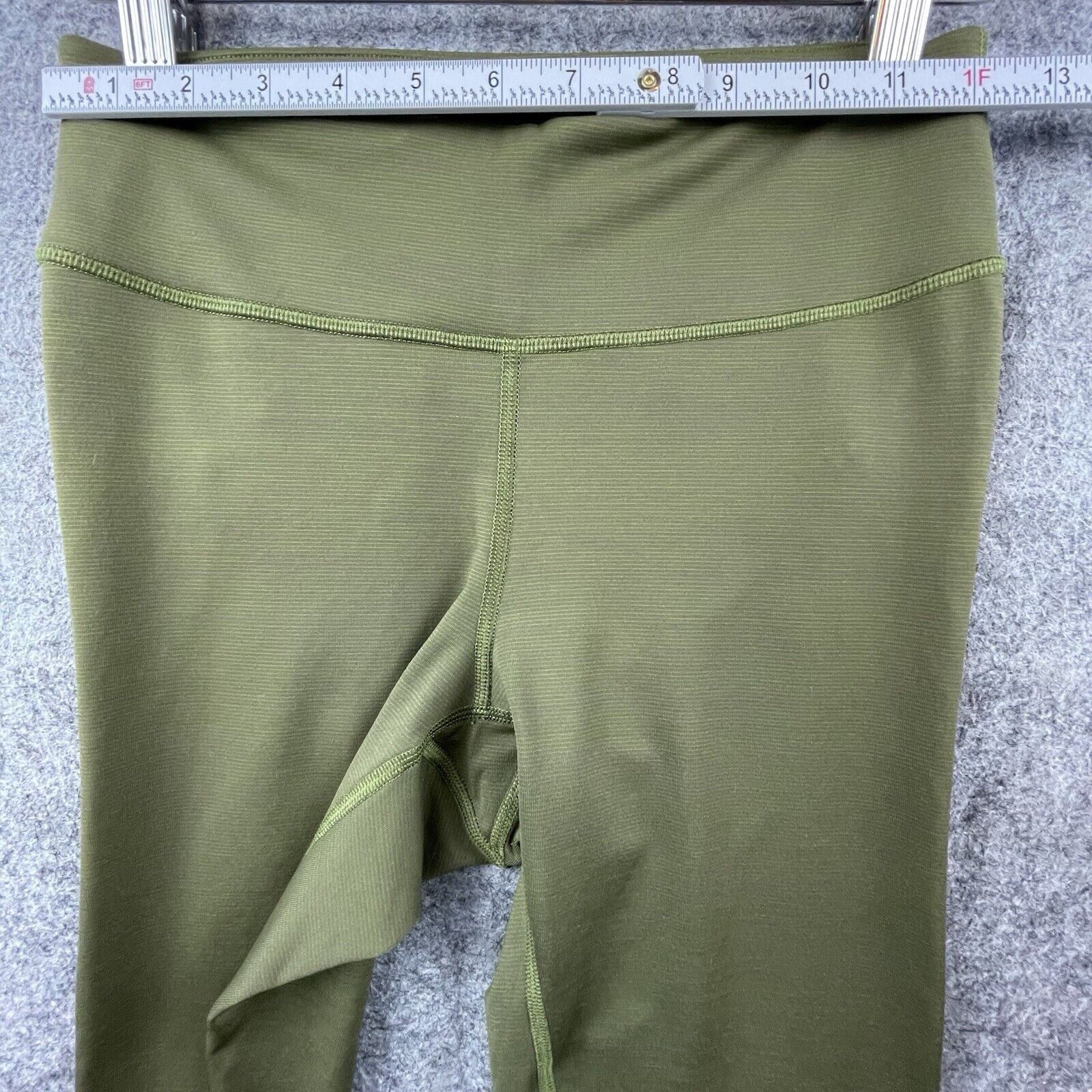 Outdoor Voices Outdoor Voices Leggings Women Small Green Ankle Stretch Soft Size 24" / US 00 / IT 34 - 4 Thumbnail