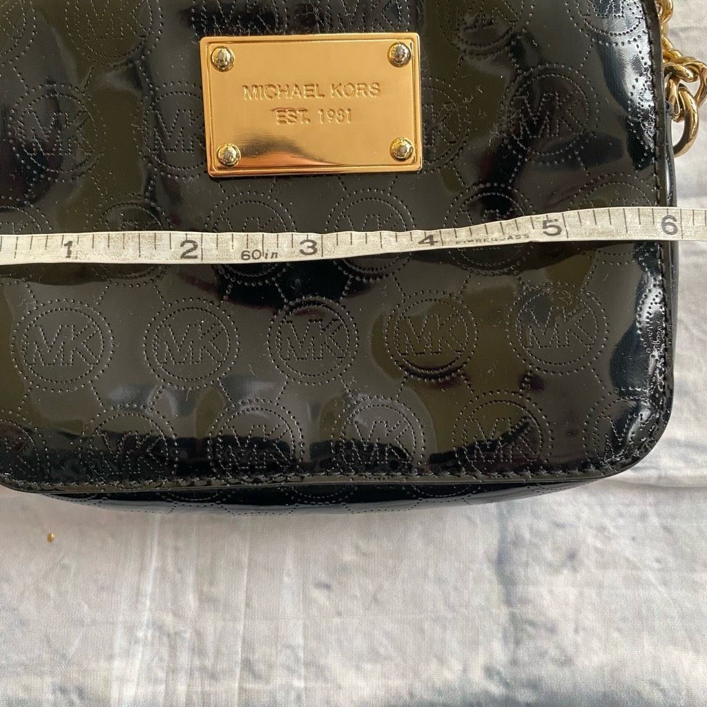 Michael Kors Michael Kors mini crossbody bag w/zipper closure black & gol Size ONE SIZE - 10 Thumbnail
