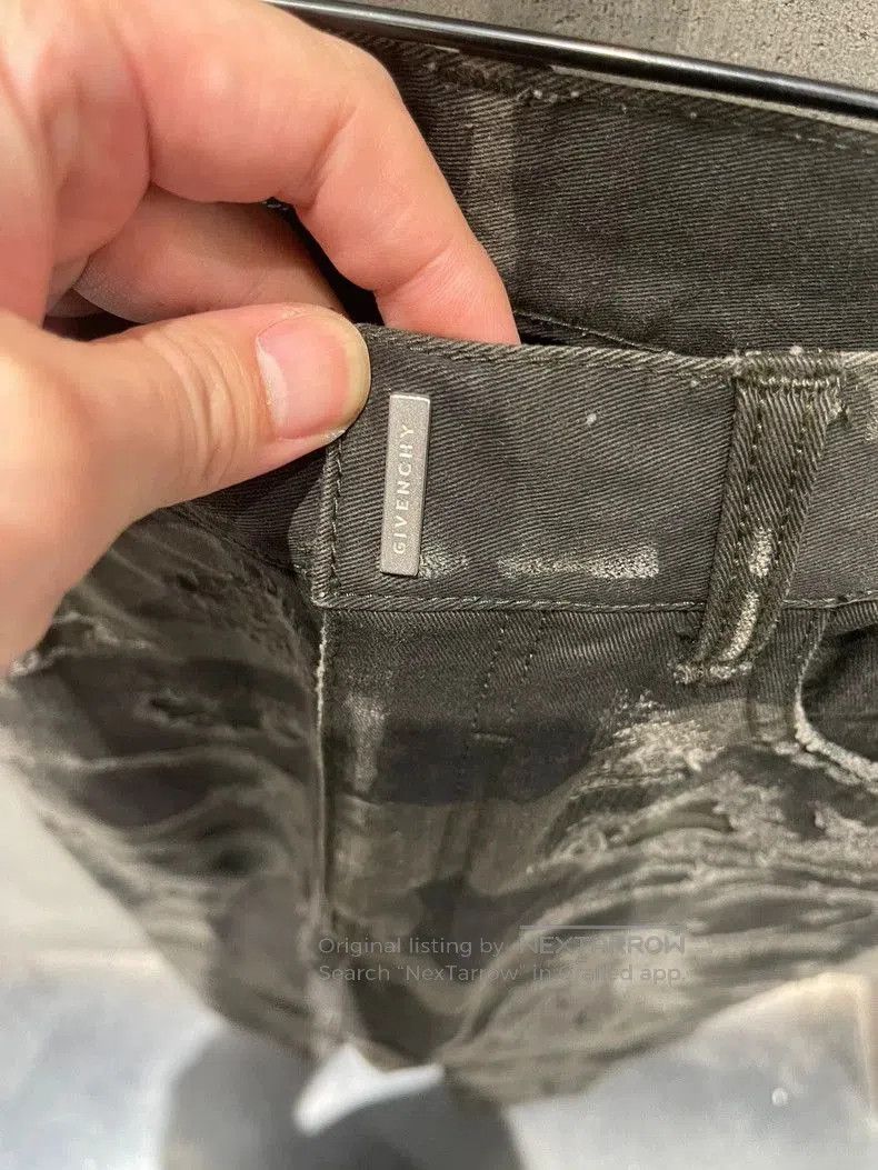 Givenchy Givenchy Camo Boro jeans . Size US 31 - 4 Thumbnail