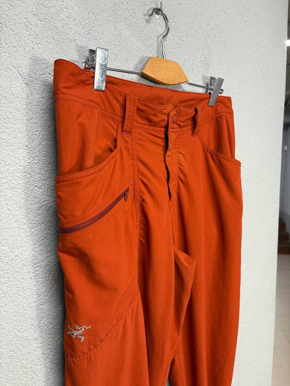 Arc'teryx Arcteryx mens pants W 34 L 39 Size US 34 / EU 50 - 2 Thumbnail