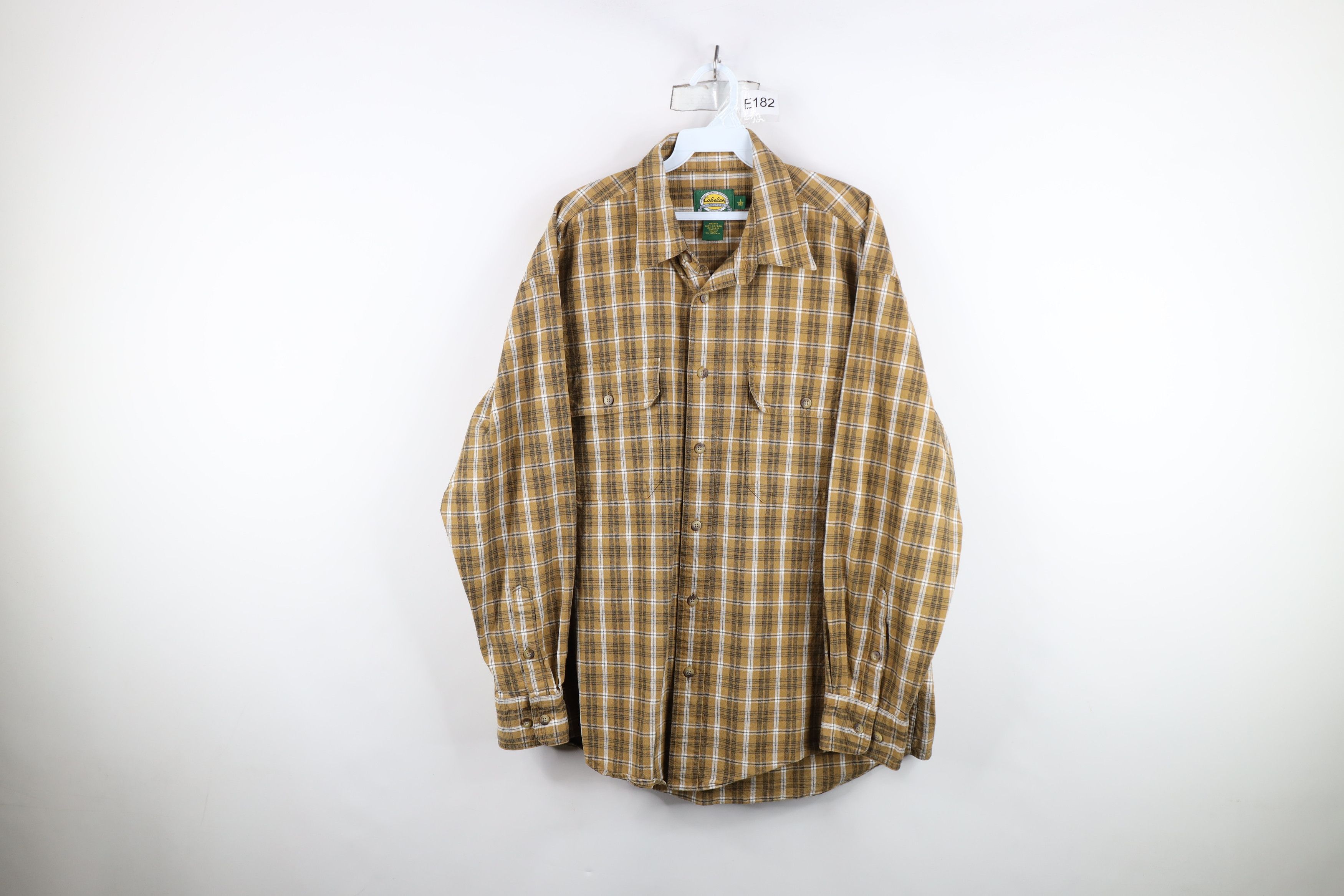 Cabelas Vintage 90s Cabelas Heavyweight Collared Button Shirt Plaid Size US XL / EU 56 / 4 - 1 Thumbnail
