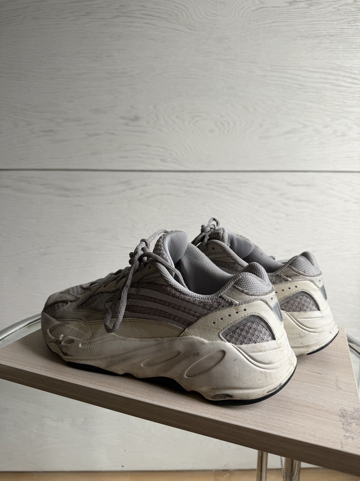 Yeezy Adidas Yeezy Boost 700 Static Size US 9.5 / EU 42-43 - 2 Thumbnail