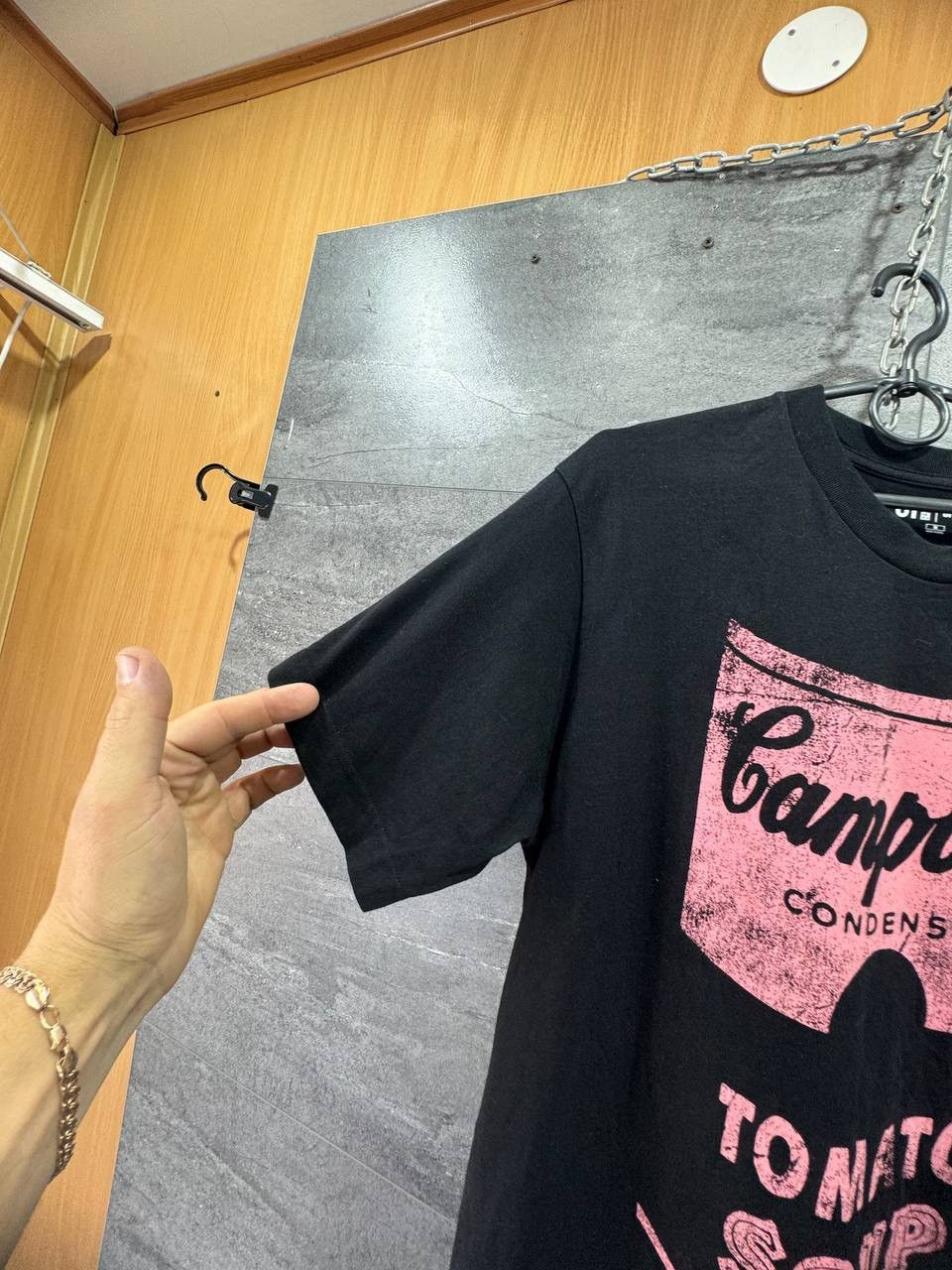 Andy Warhol × Uniqlo Uniqlo X Andy Warhol Campbell Tomato Soup T shirt Size US M / EU 48-50 / 2 - 3 Thumbnail