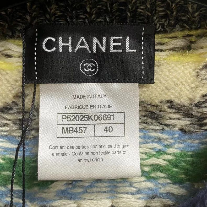 Chanel Chanel latest Salzburg series knitted pattern logo cardigan Size US M / EU 48-50 / 2 - 3 Thumbnail