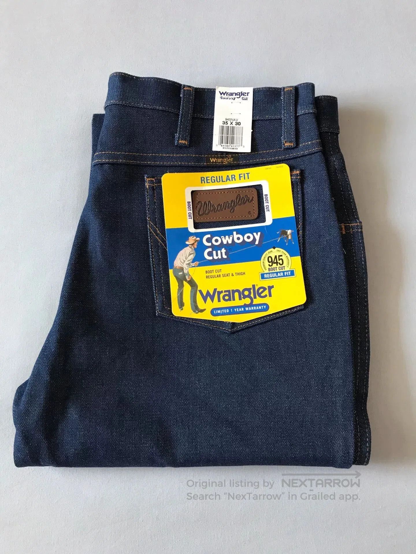 Wrangler Wrangler 945 Bootcut Jeans 35x30. Size US 35 - 1 Thumbnail
