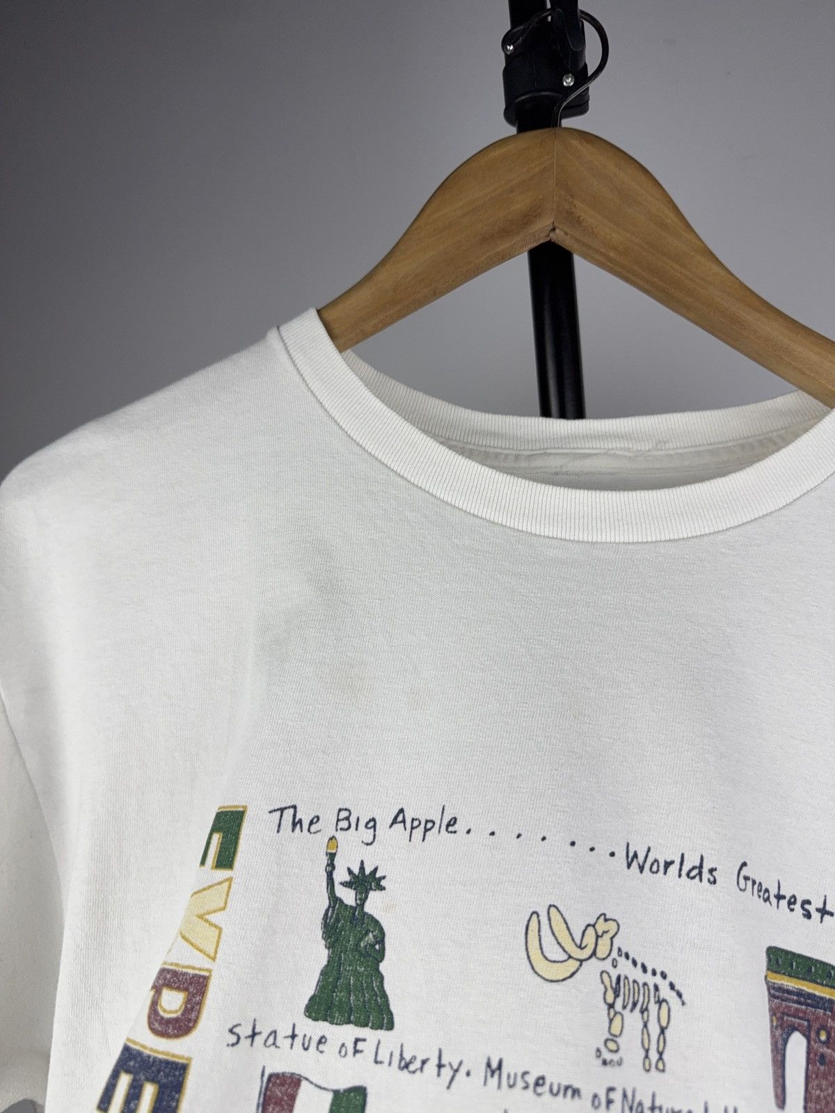 Vintage Vintage 90s Experience New York Tourist Tee Big Logo 90s Size US L / EU 52-54 / 3 - 7 Thumbnail