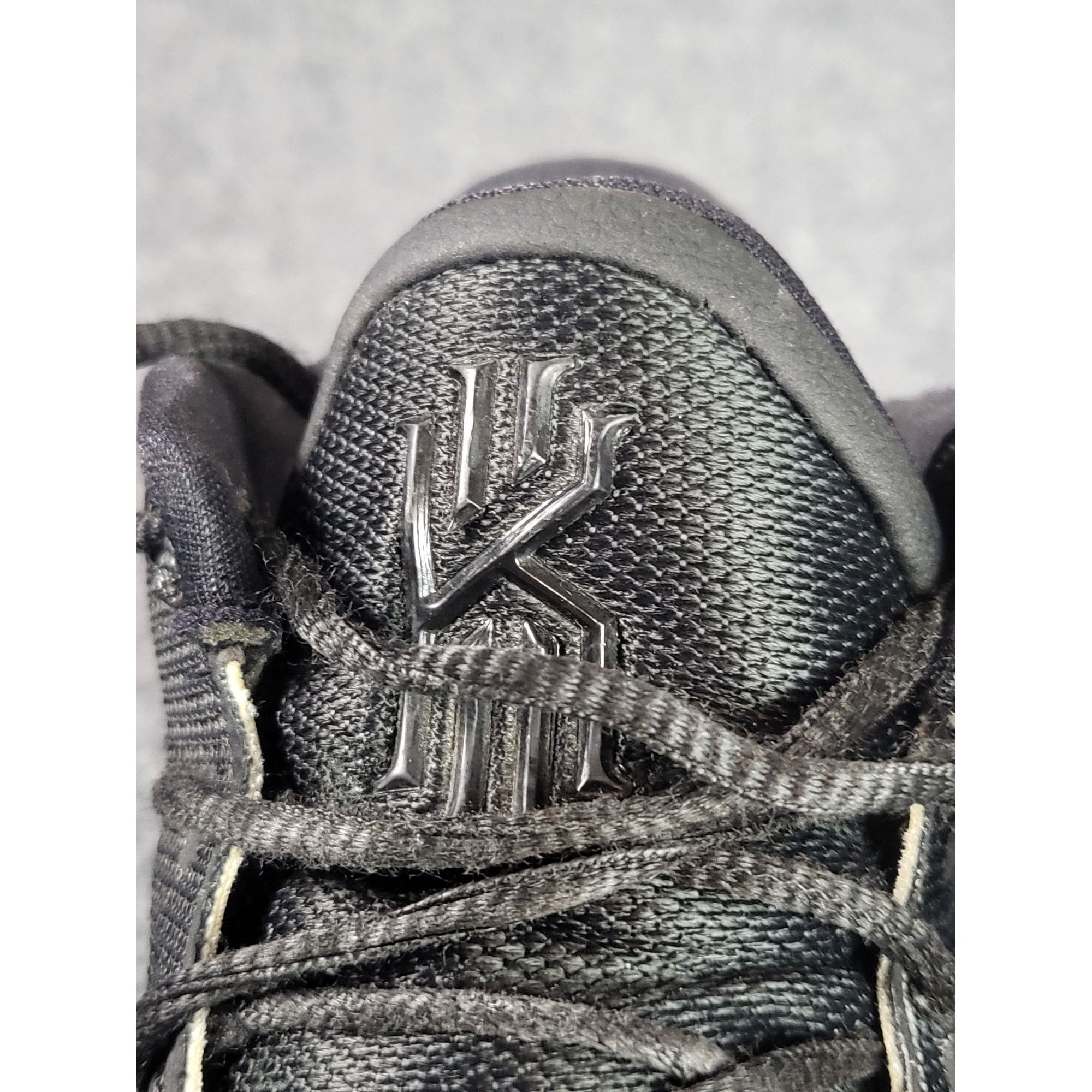 Nike Nike Kyrie 7 Bred Sneakers Men Sz 12 CQ9326-001 Basketball G Size US 12 / EU 45 - 5 Thumbnail