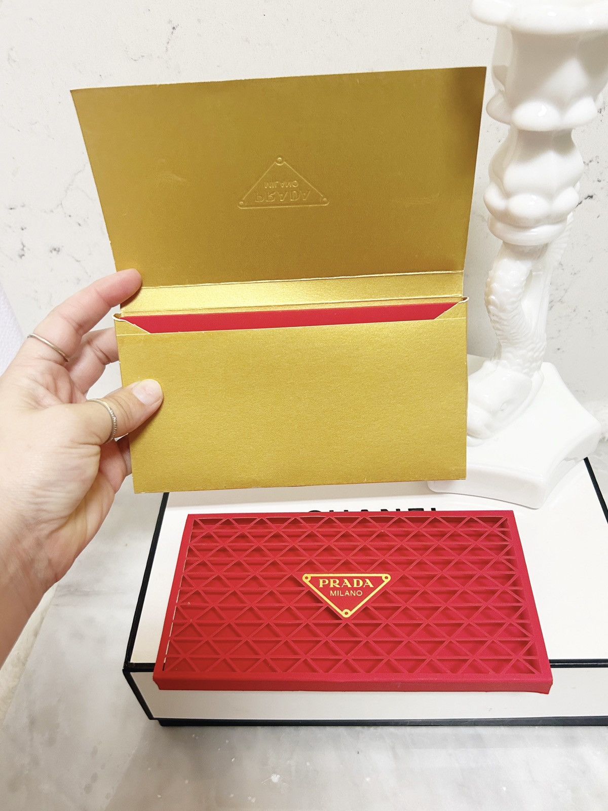 Prada Authentic Prada Lunar New Rare Year Red & Gold Envelope Set Size ONE SIZE - 2 Thumbnail
