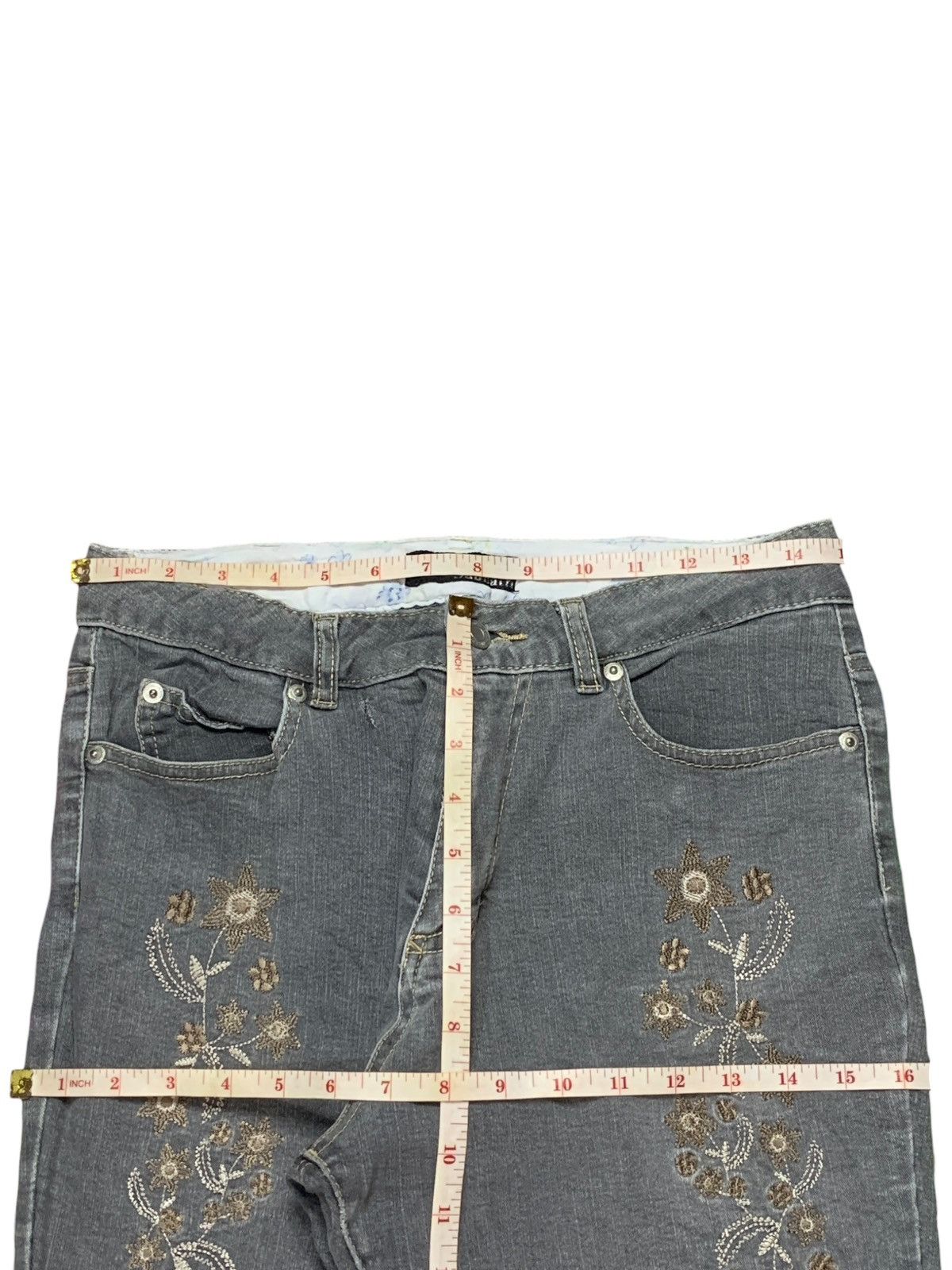 Japanese Brand SALES🔥Vintage Japanese Brand Floral Embroidery Flare Jeans Size 29" - 11 Thumbnail