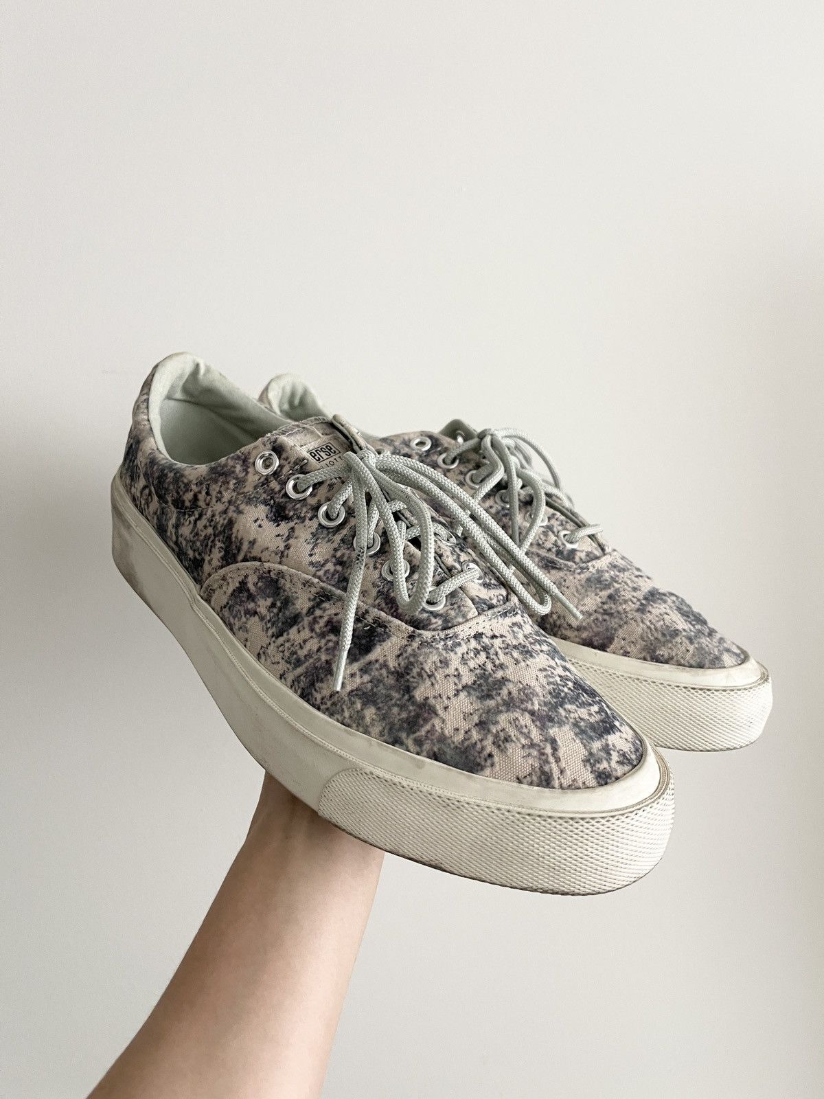 Converse STEAL! Converse x John Elliott Skip Grid OX Size US 13 / EU 46 - 1 Thumbnail