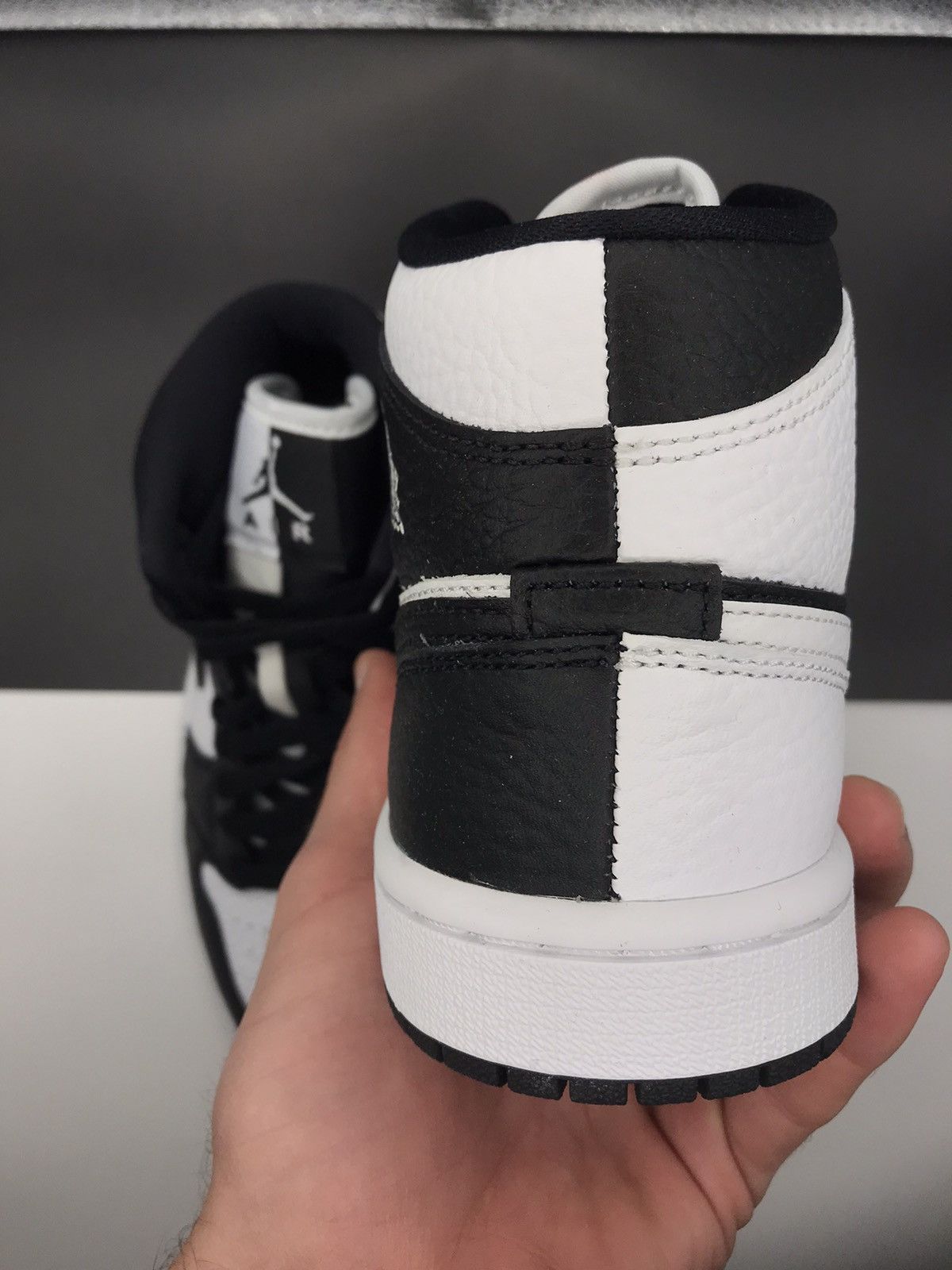 Jordan Brand Jordan 1 Mid “Homage Split White&Black” Size US 6.5 / IT 36.5 - 7 Thumbnail