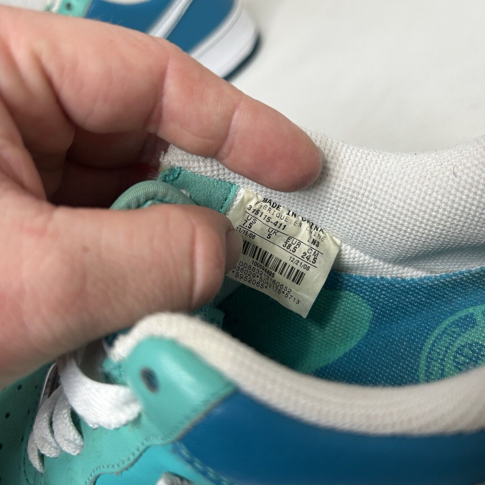 Nike Nike Air Force 1 07’ WMNS “Azure Teal Tropical” 2024 Size US 7.5 / IT 37.5 - 8 Thumbnail