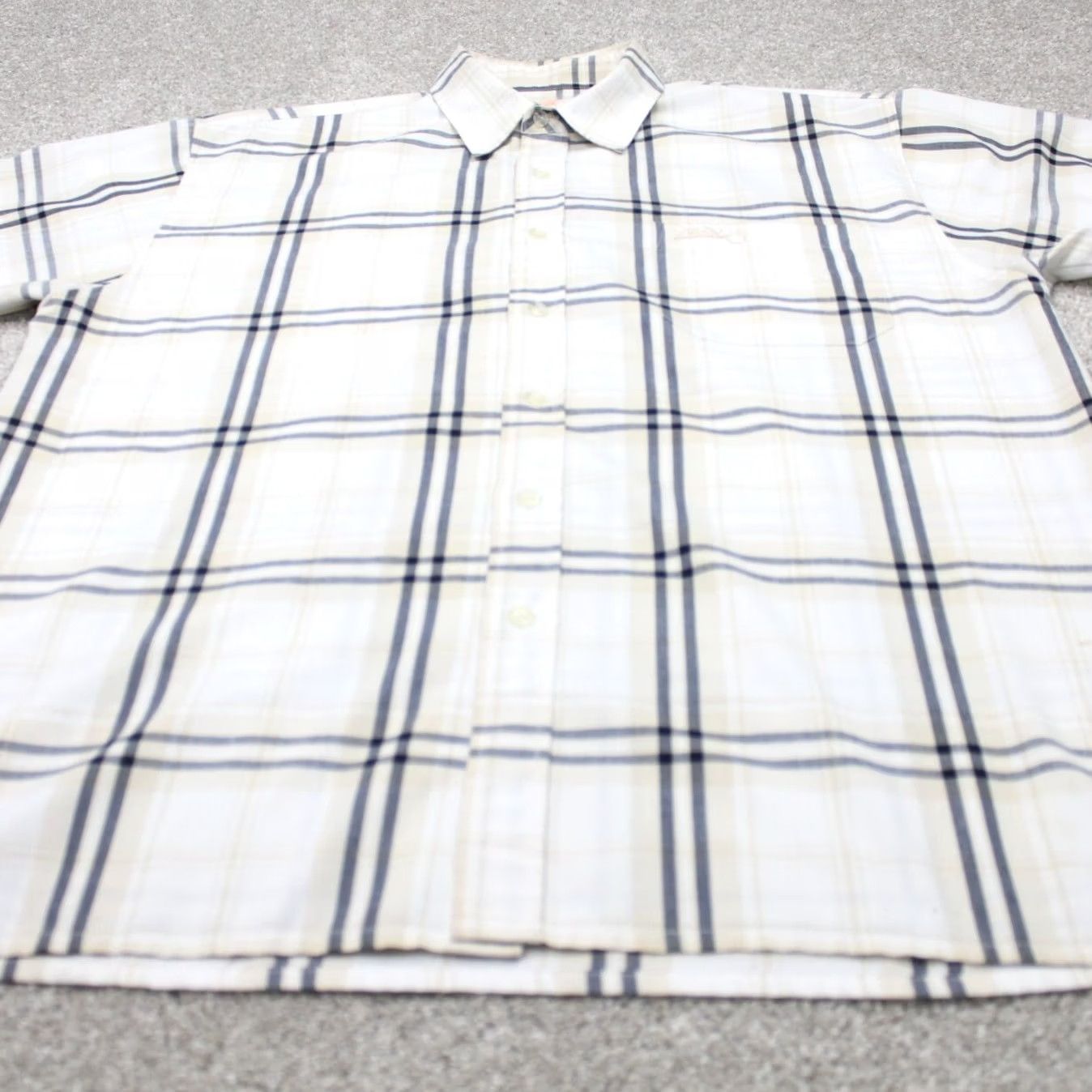Southpole Southpole Shirt Mens XL White/Gray/Tan Plaid Button-Up Short Sleeve Polyester/Rayon Casual Vintage-like Style Size US XL / EU 56 / 4 - 2 Thumbnail