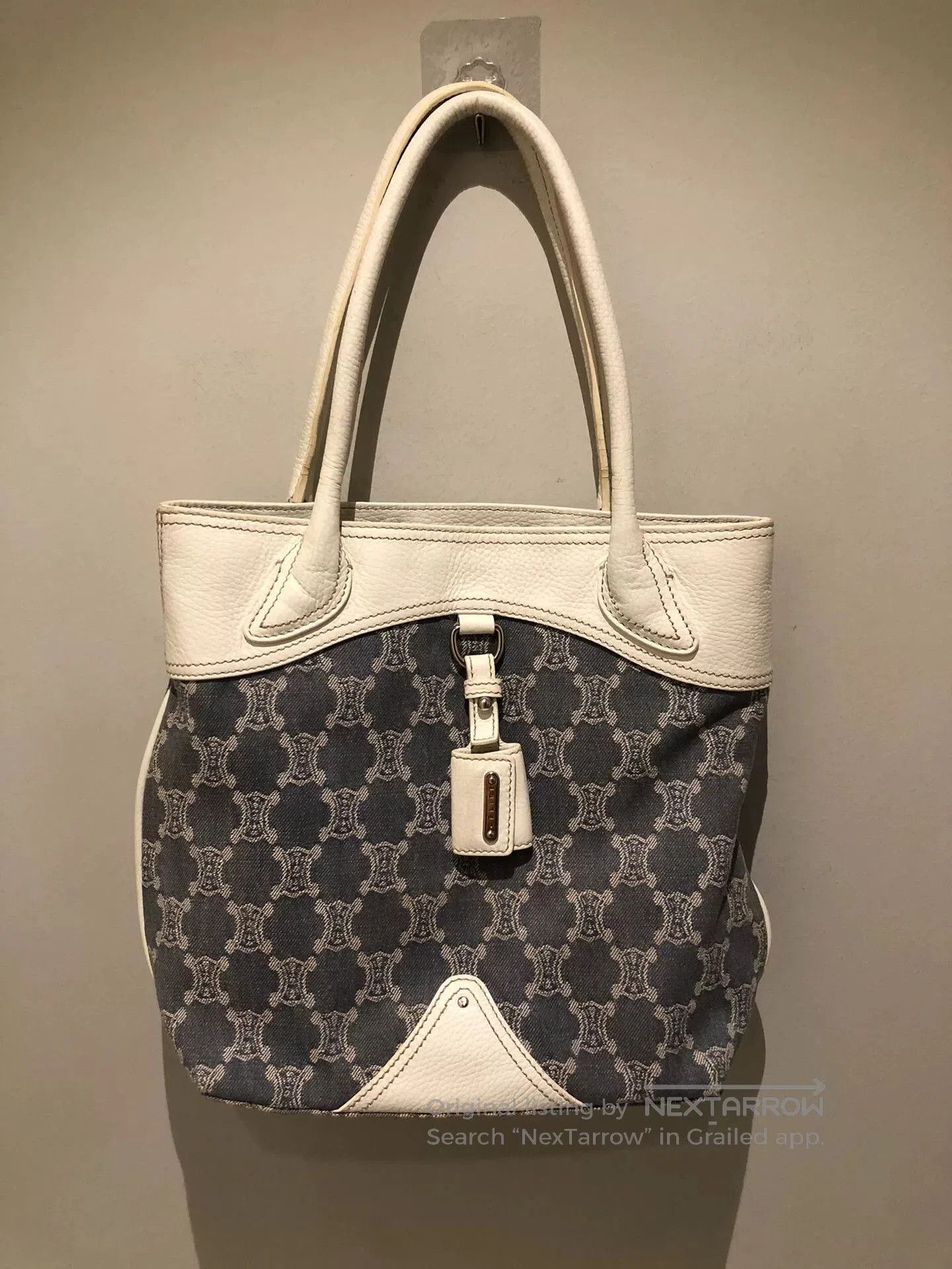 Celine Celine Vintage Denim Baby Blue Triomphe Tote. Size ONE SIZE - 1 Thumbnail