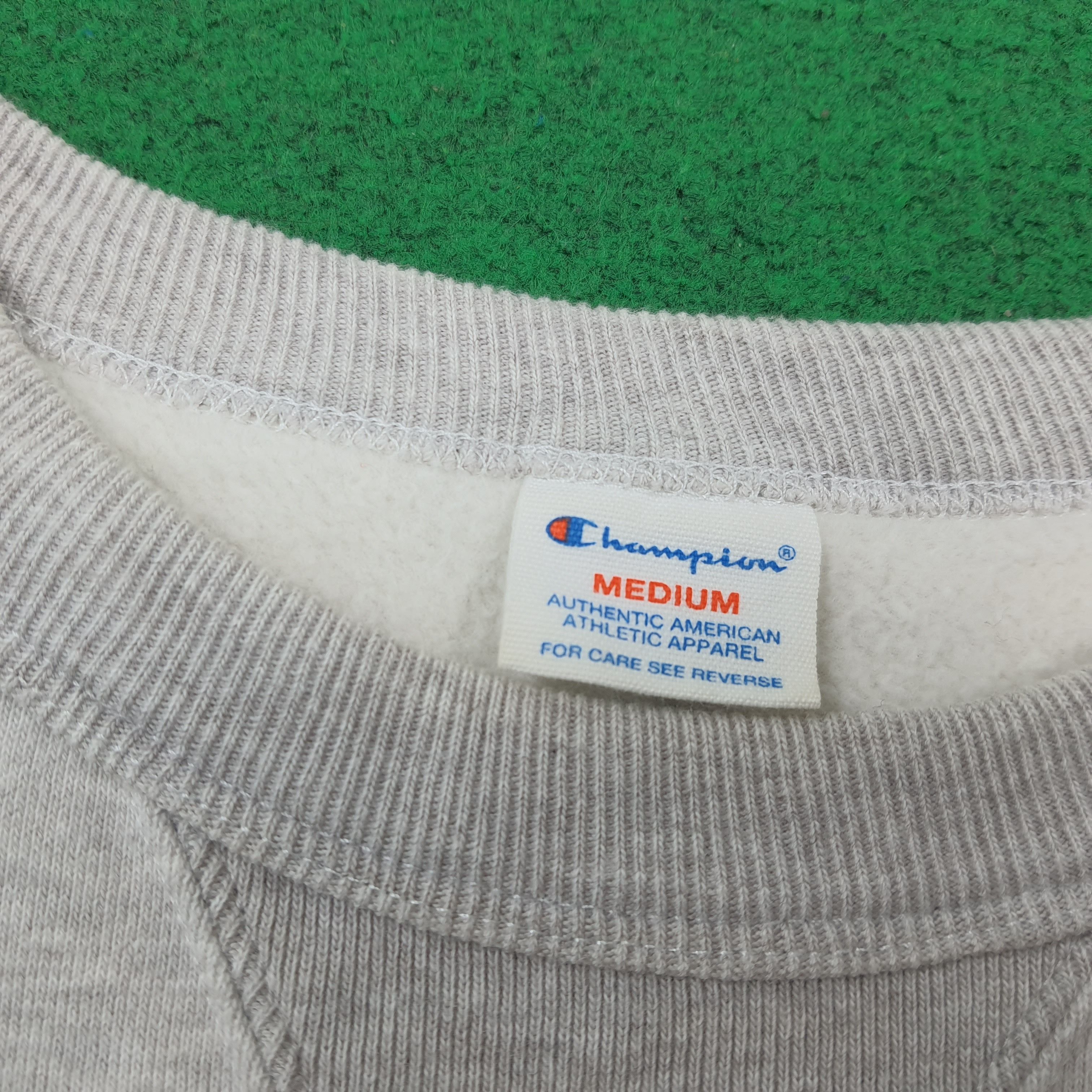 Champion Vintage Champion Big Logo Chenille Patch Sweatshirt C309N4 Size US S / EU 44-46 / 1 - 6 Thumbnail