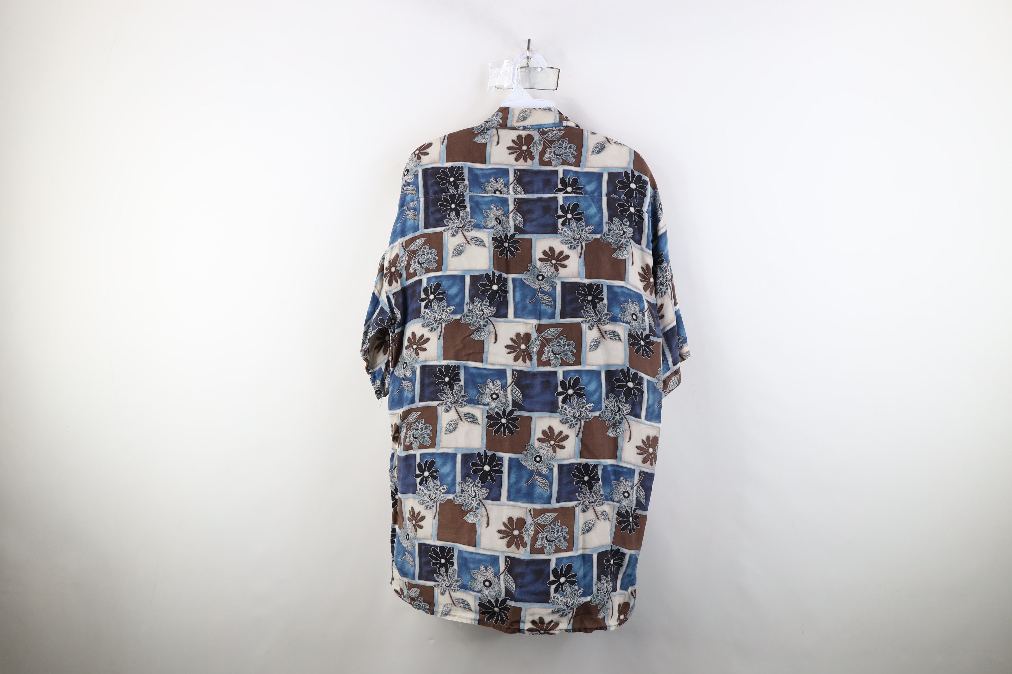 Vintage Vintage 90s Streetwear Silk Flower Collared Button Shirt Size US M / EU 48-50 / 2 - 9 Thumbnail
