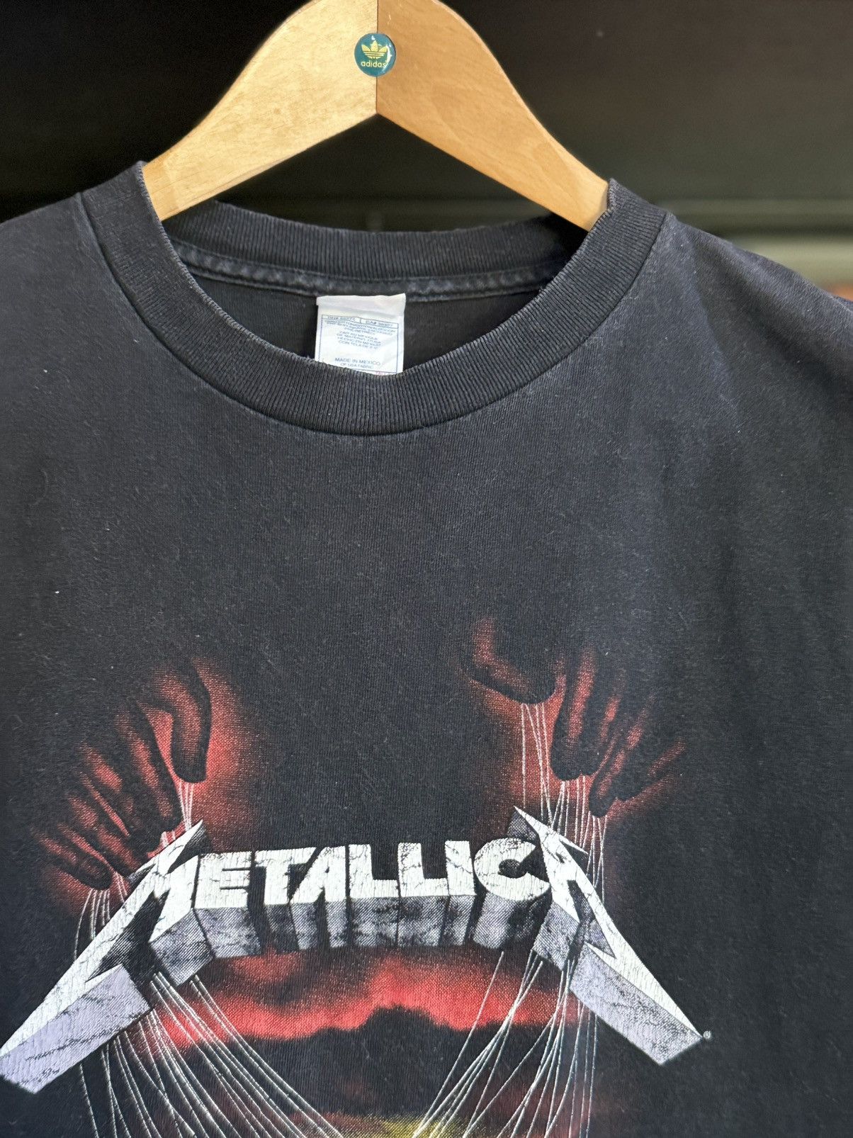 Band Tees × Vintage Vintage Metallica Master Of Puppets Faded Tee Size US M / EU 48-50 / 2 - 3 Thumbnail