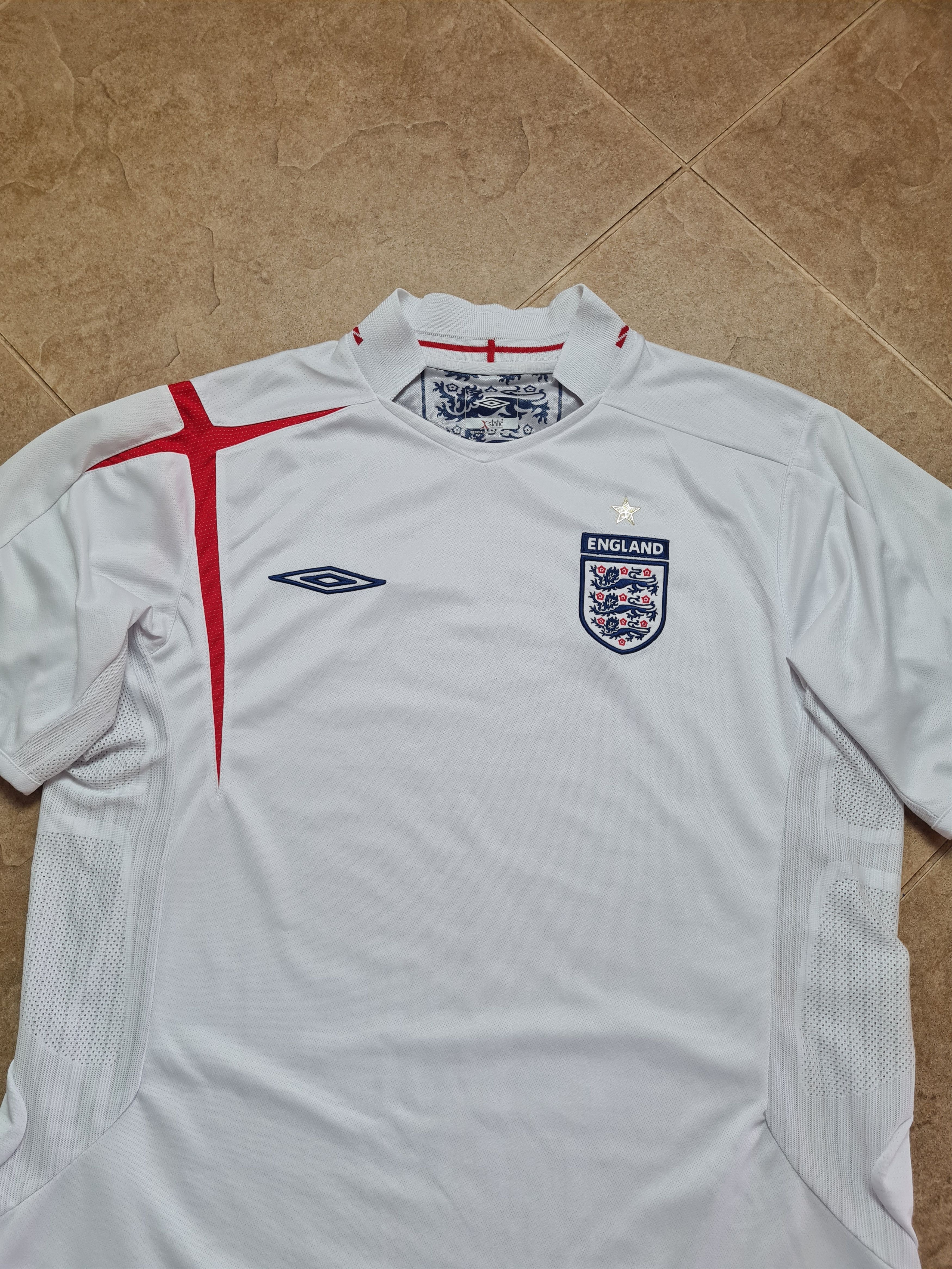 Umbro Vintage Jersey Umbro England 2005 - 2007 home soccer shirt L Size US L / EU 52-54 / 3 - 1 Thumbnail