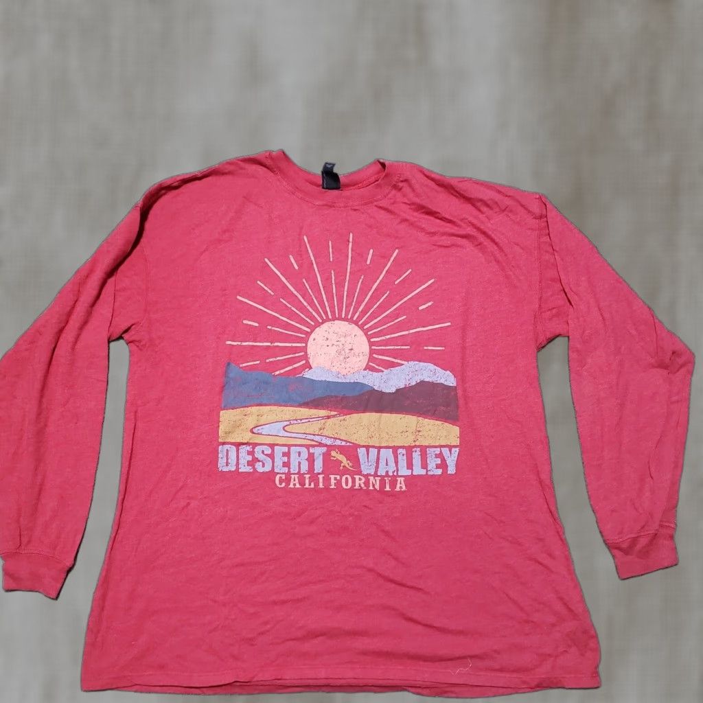 Vintage Desert Valley California Traveling Vacation Red Shirt Long Sleeve Adult S Small Shirt Red California Vintage? (No N/A) Size US S / EU 44-46 / 1 - 1 Thumbnail