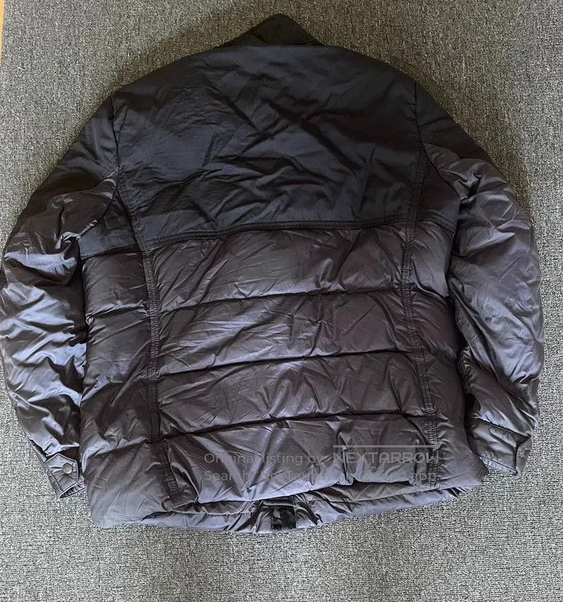 Moncler Moncler Puffer Jacket with Pockets. Size US M / EU 48-50 / 2 - 5 Thumbnail