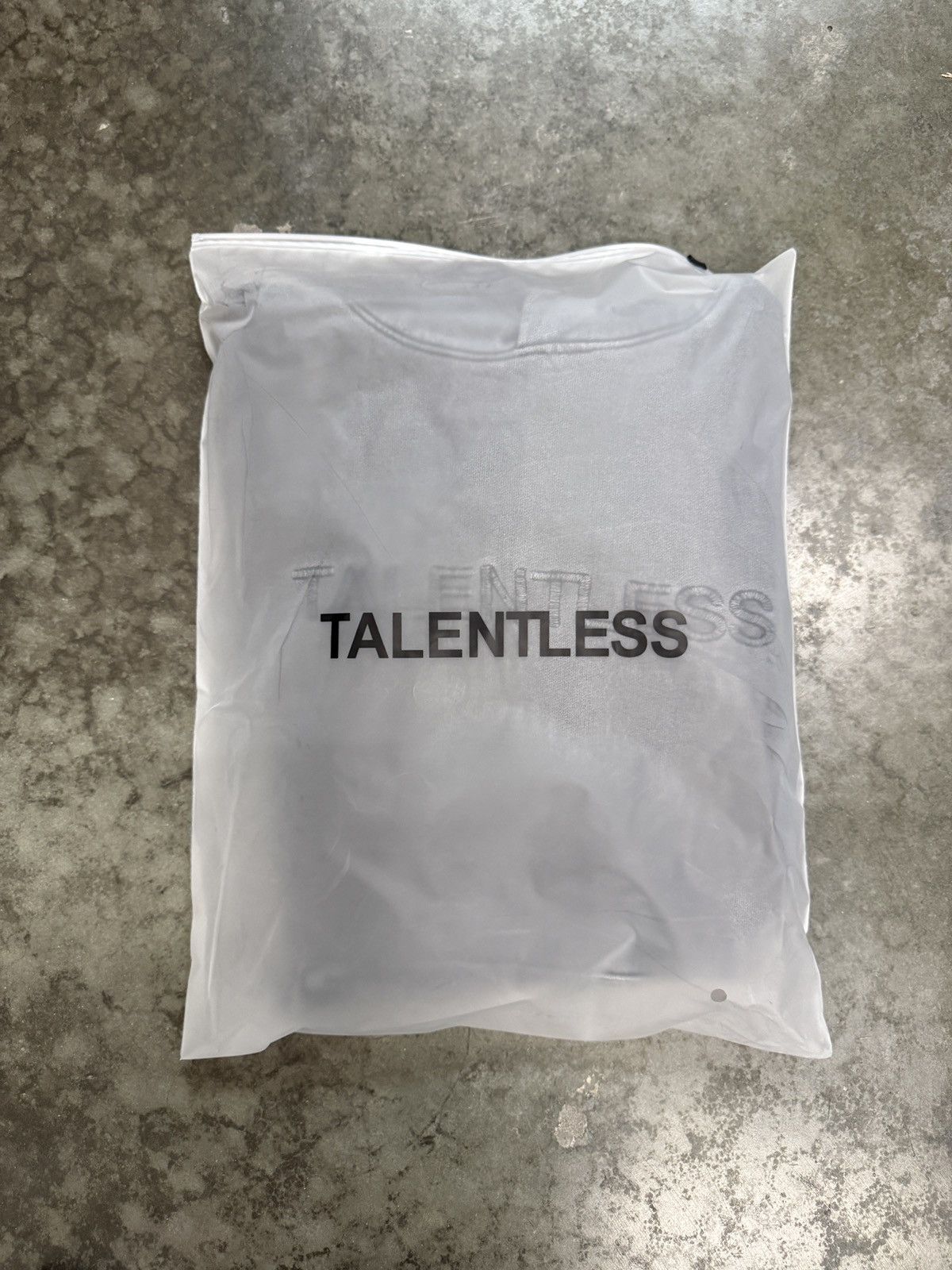 Talentless NEW TALENTLESS MENS HOODIE-CIRCLE LOGO EMBROIDERED-STEELGRAY Size US S / EU 44-46 / 1 - 4 Thumbnail