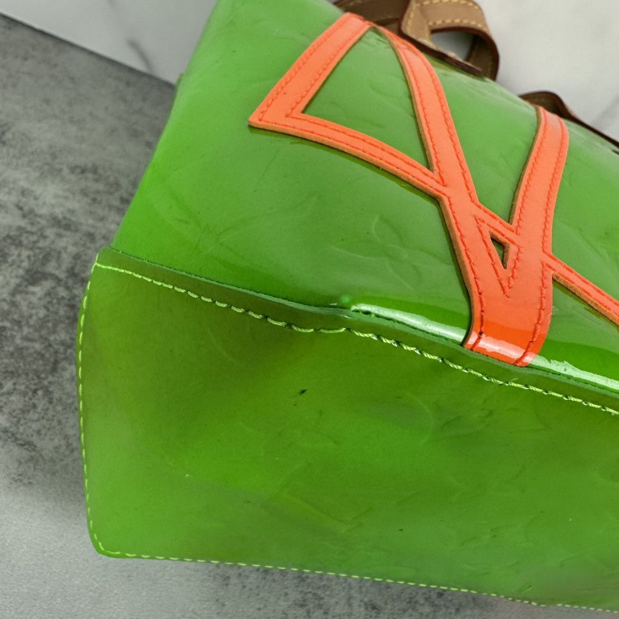 Louis Vuitton Louis Vuitton Green Vernis Reade PM Limited Edition Size ONE SIZE - 13 Thumbnail