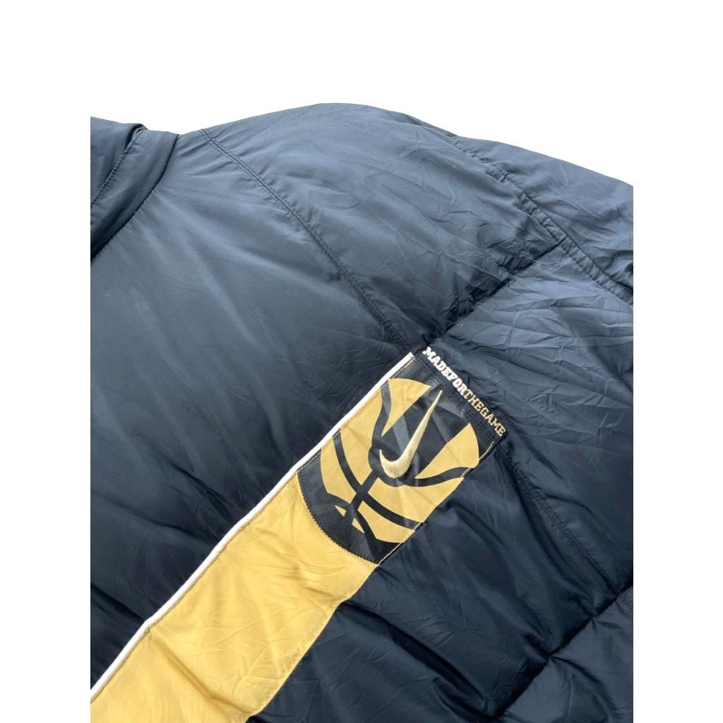 Nike × Vintage Vintage 2000's Nike Hoops Embroidered Down Puffer Jacket Size US L / EU 52-54 / 3 - 6 Thumbnail