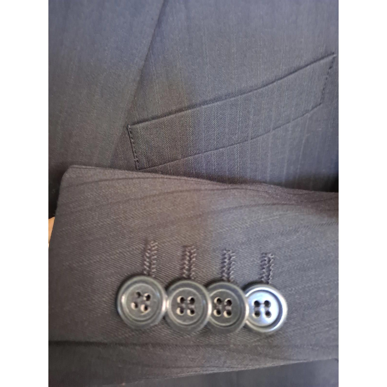 Hugo Boss Hugo Boss Blue Pinstripe 2 Button Blazer Size 42S Size 42R - 3 Thumbnail